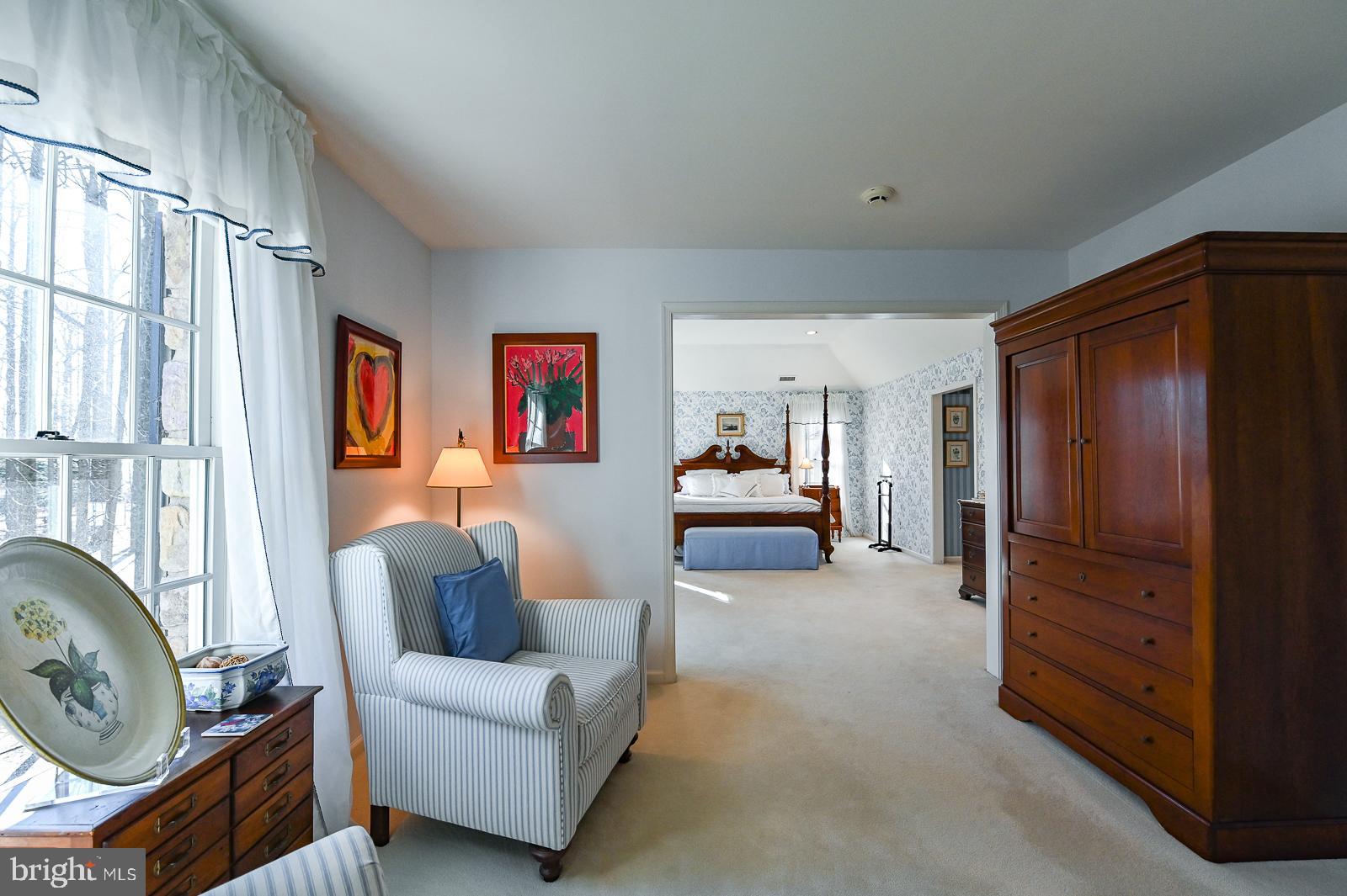 WHITEHORSE - Residential