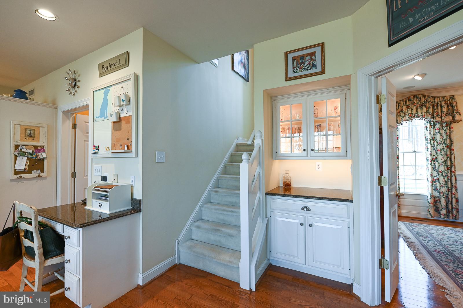 WHITEHORSE - Residential