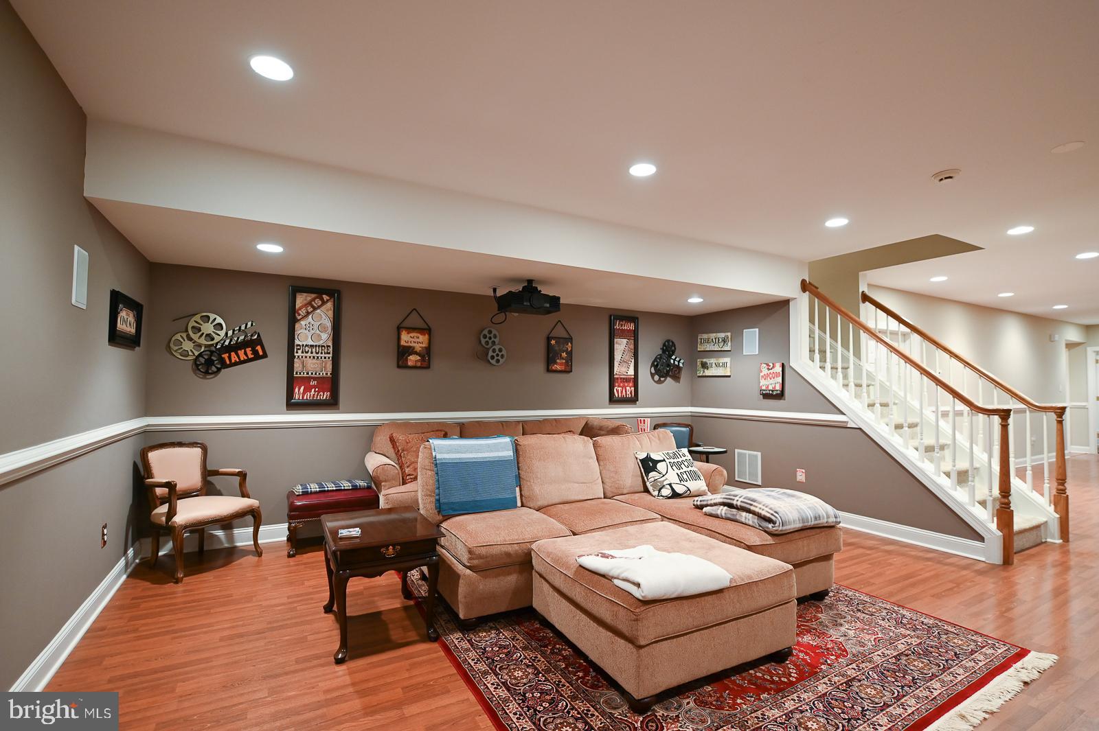 WHITEHORSE - Residential