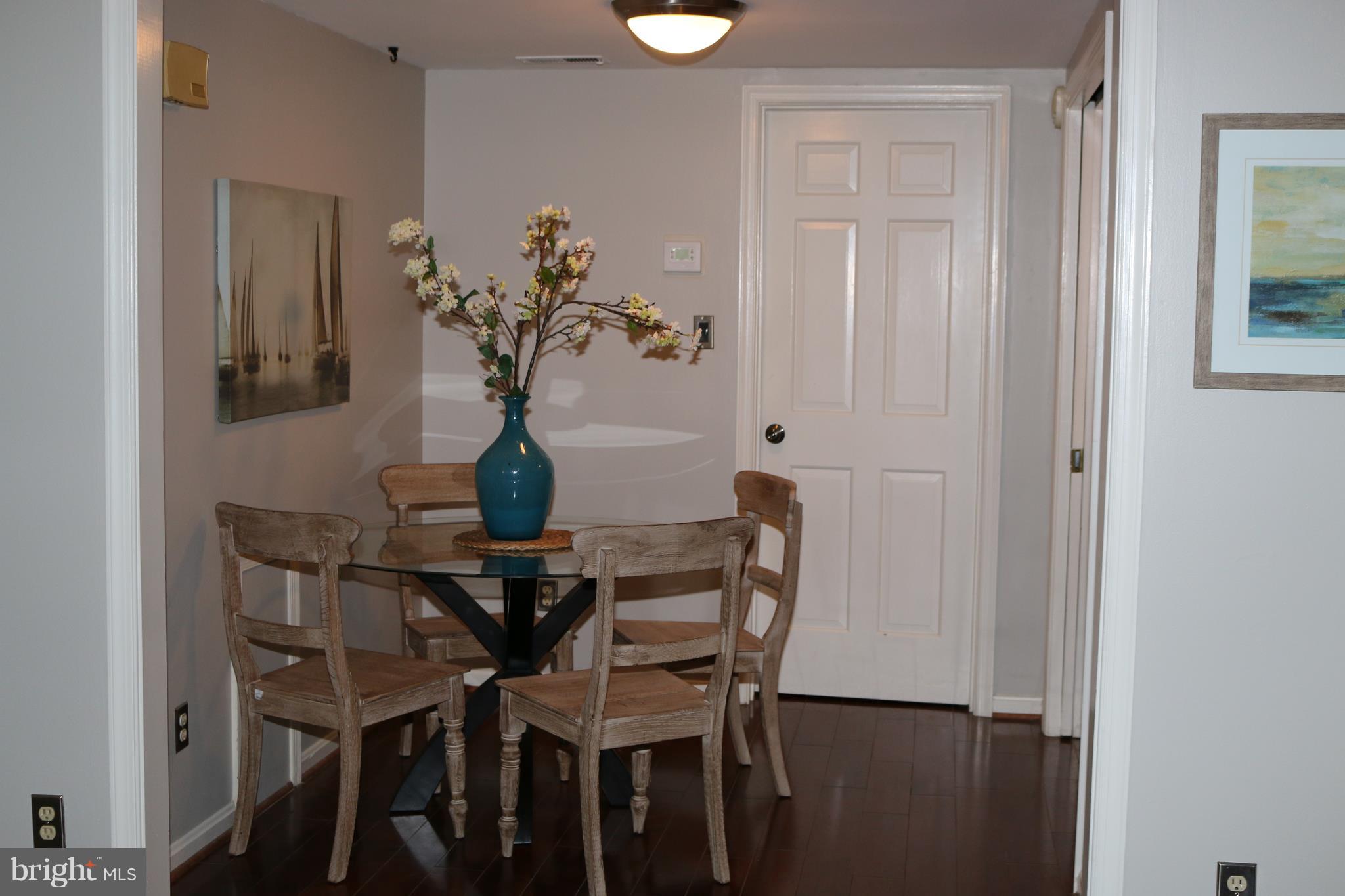 LEE MEWS - Residential