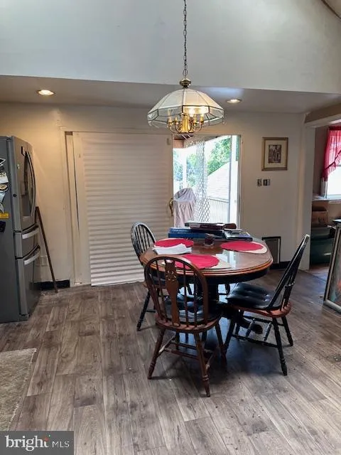 Wilmington, Delaware 19804, United States, 3 Bedrooms Bedrooms, ,2 BathroomsBathrooms,Residential,Active,195023