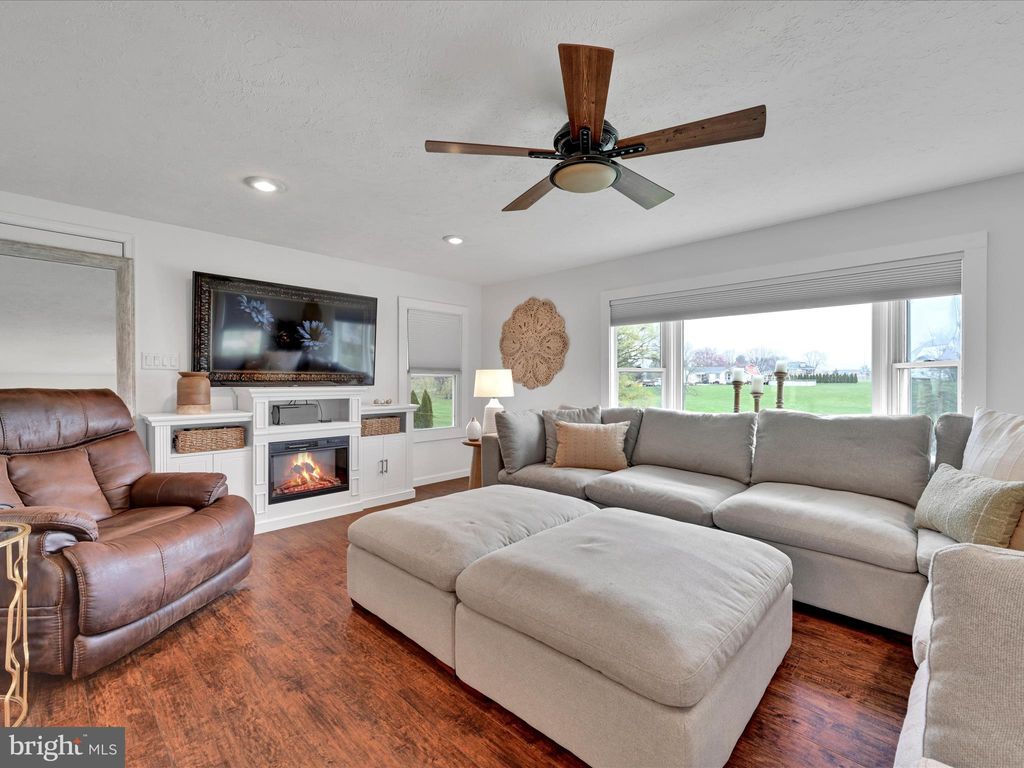 Photo of 6 Bill Drive, Denver, PA 17517 (MLS # PALA2048756)