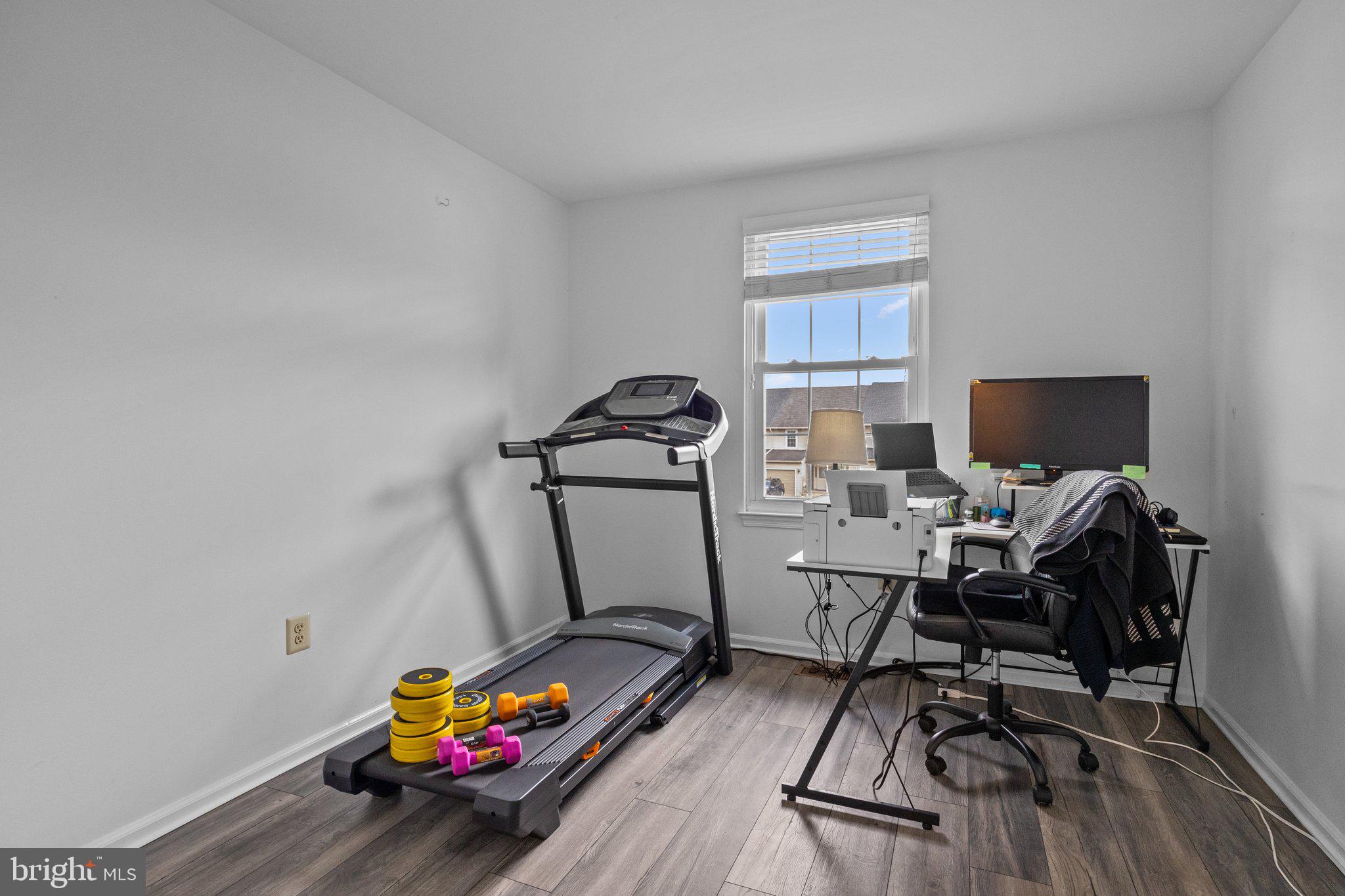 100 ACRE WOODS - Residential