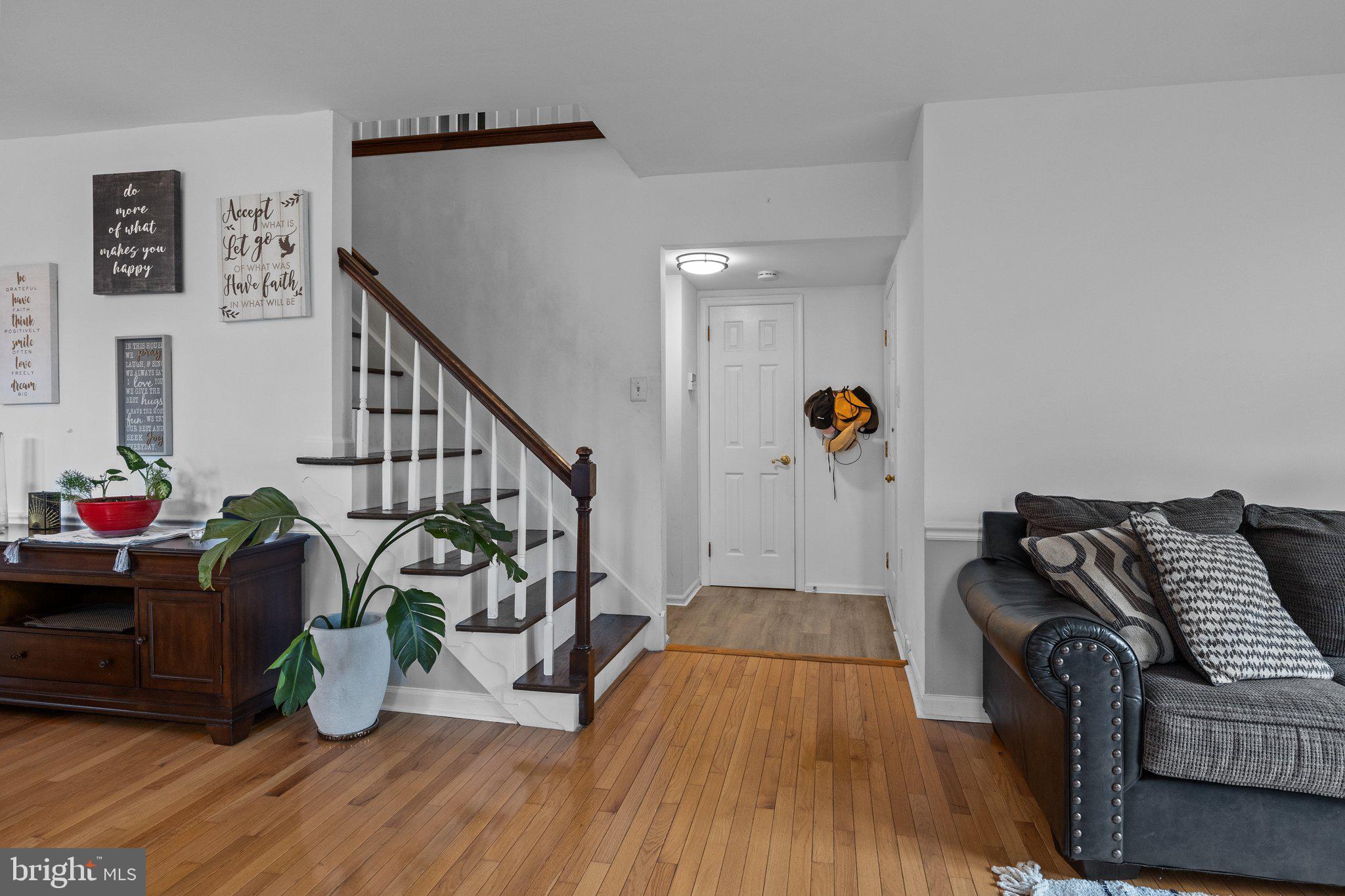 100 ACRE WOODS - Residential