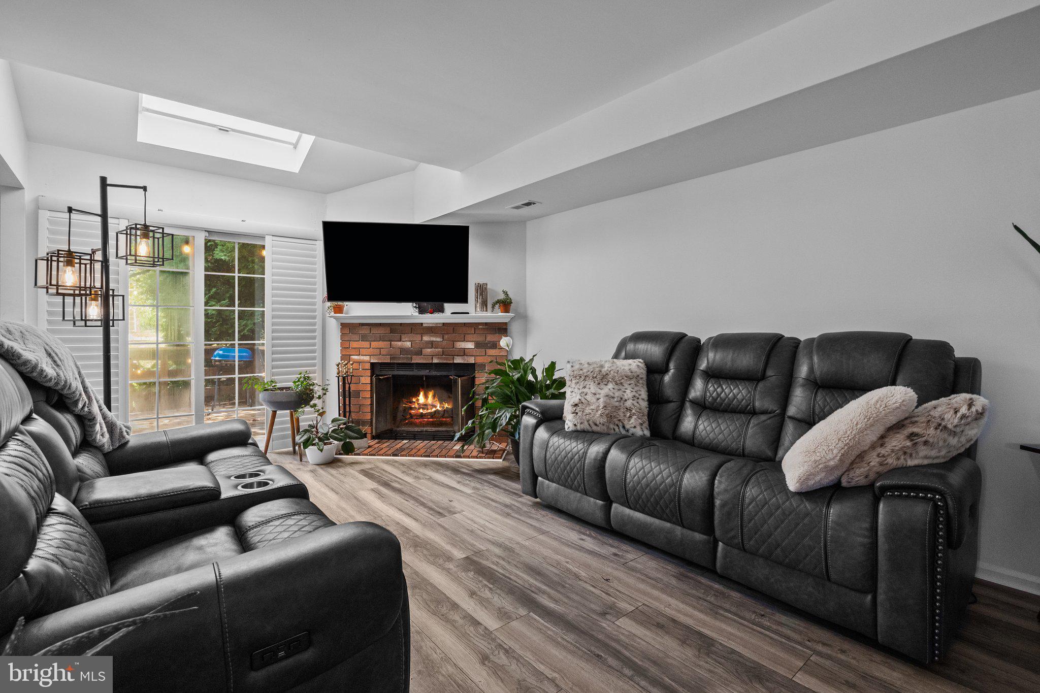 100 ACRE WOODS - Residential