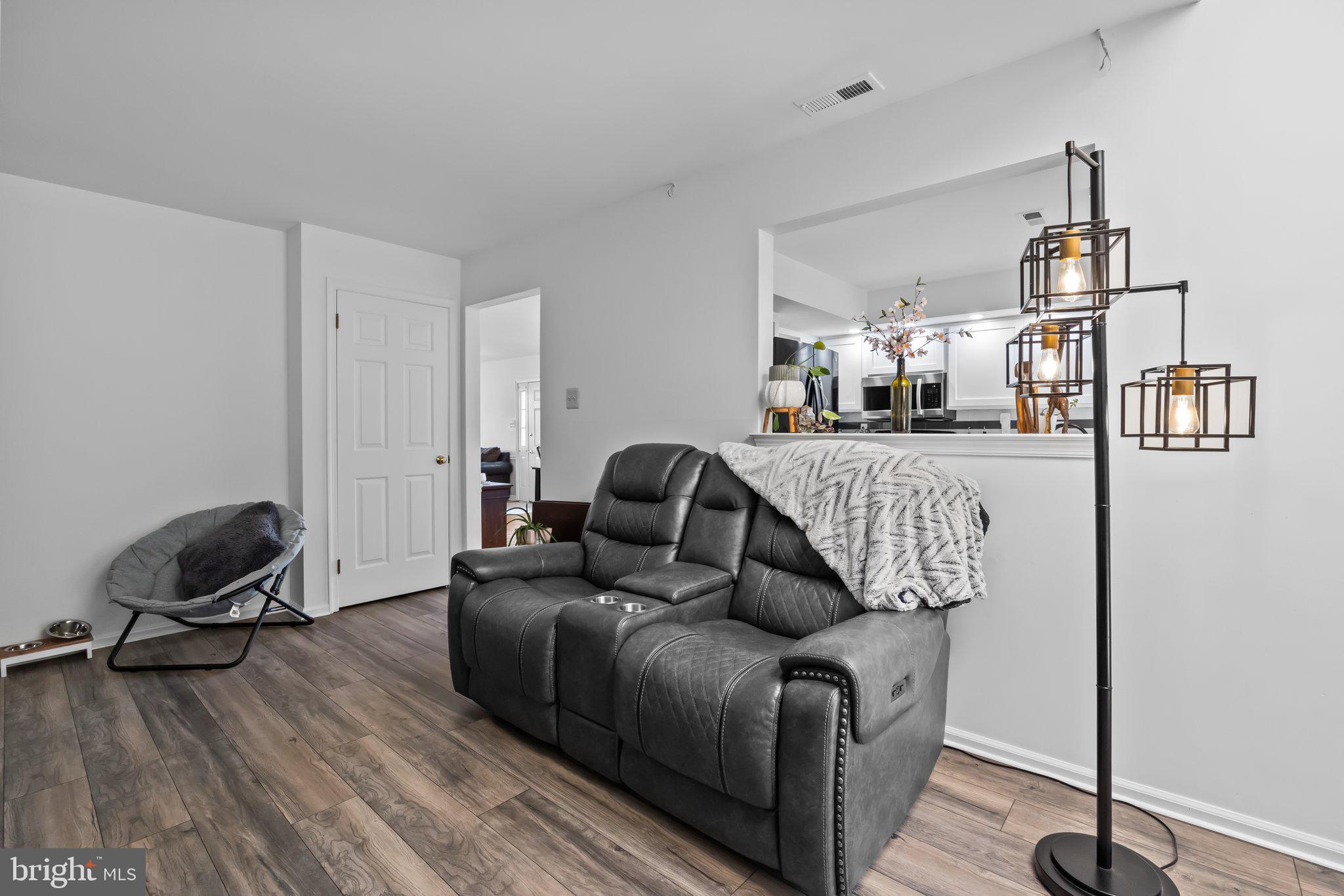 100 ACRE WOODS - Residential