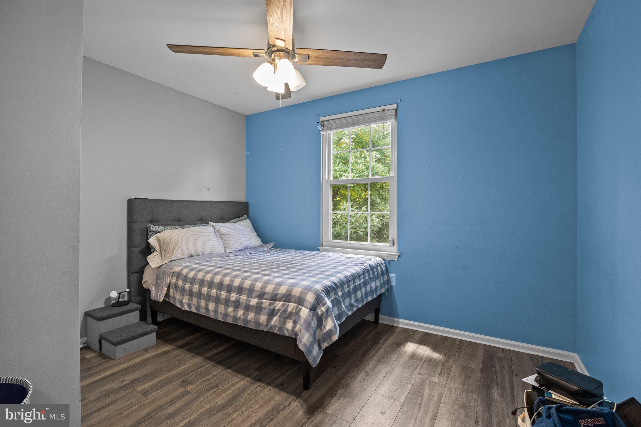 100 ACRE WOODS - Residential