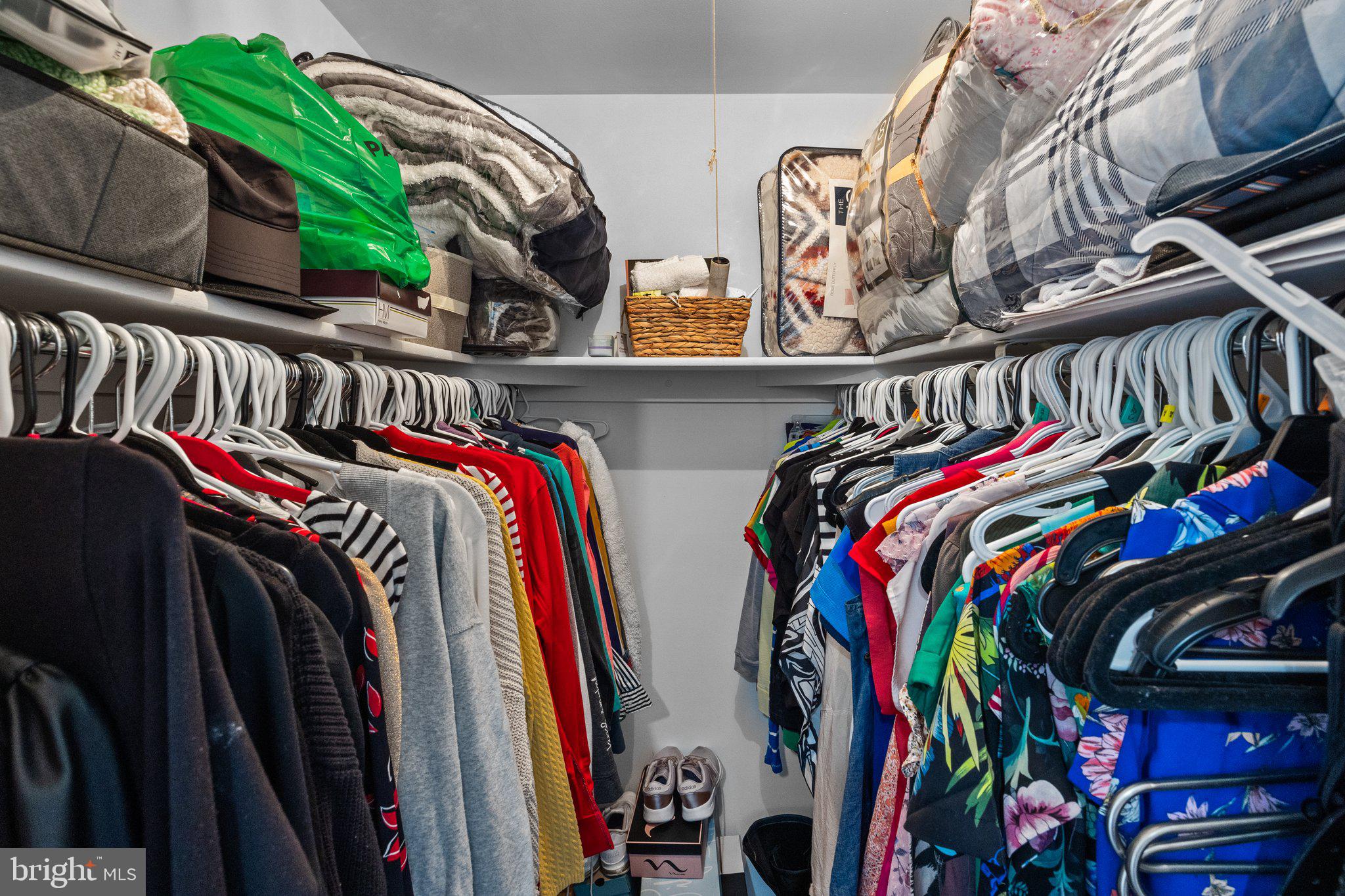 100 ACRE WOODS - Residential