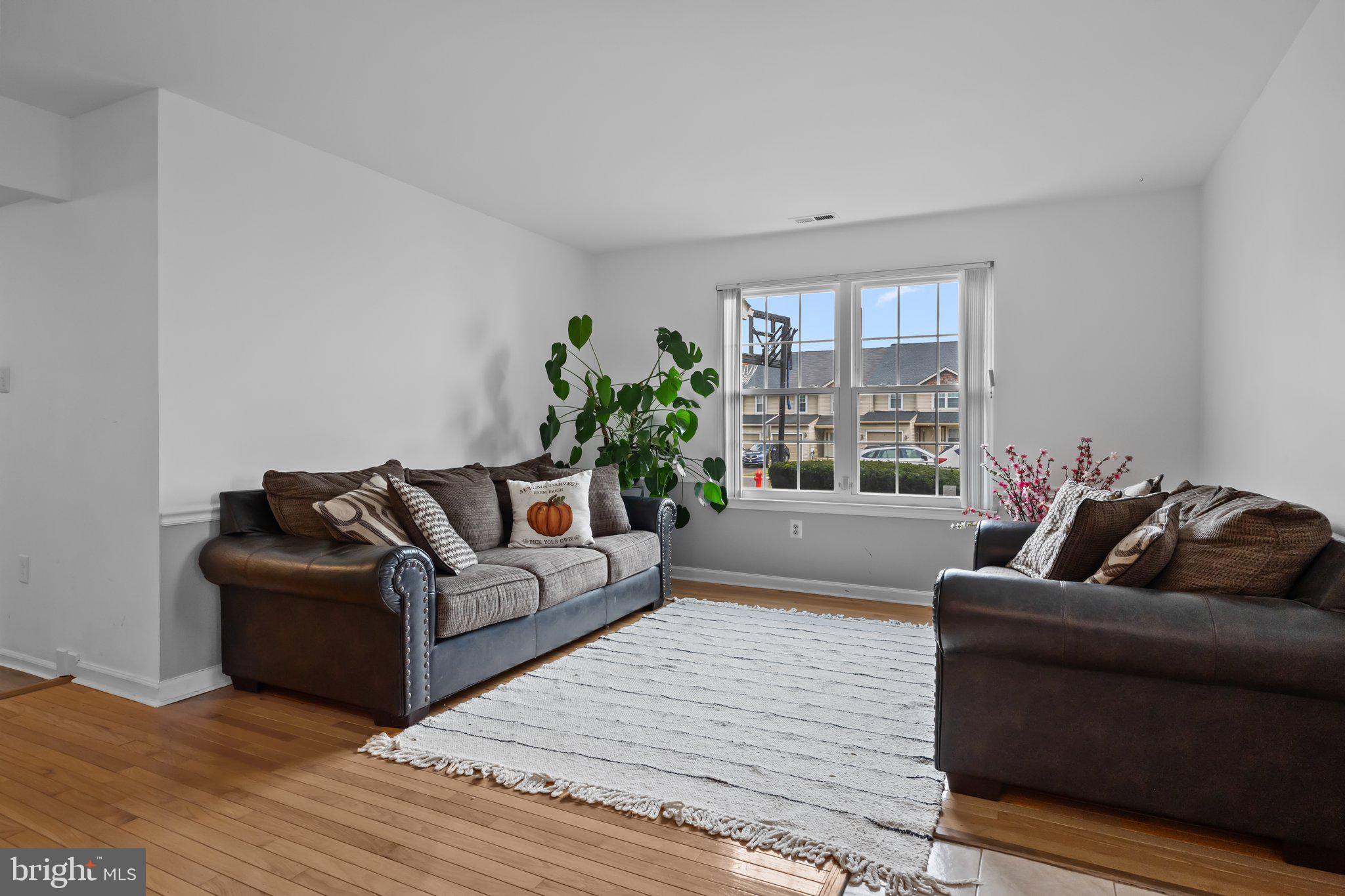 100 ACRE WOODS - Residential