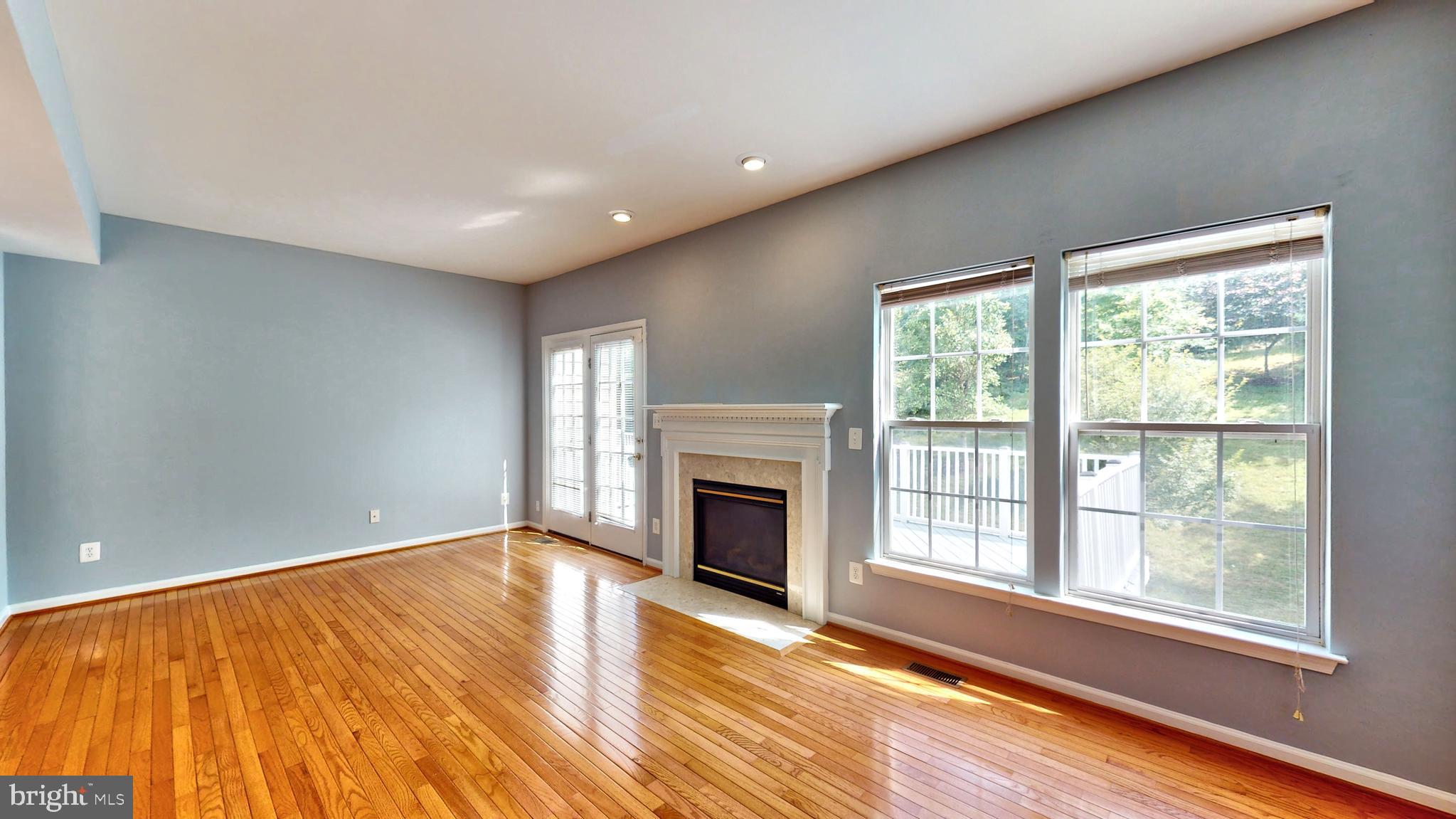 LORTON STATION SOUTH - Residential