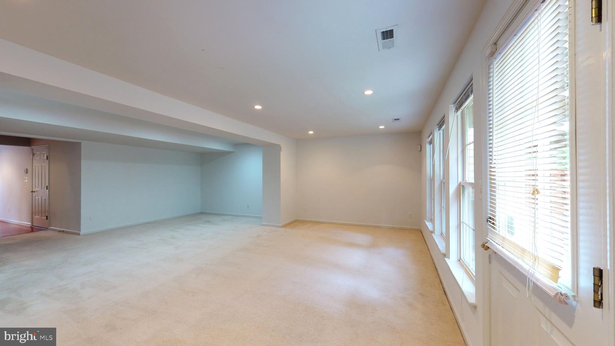 LORTON STATION SOUTH - Residential