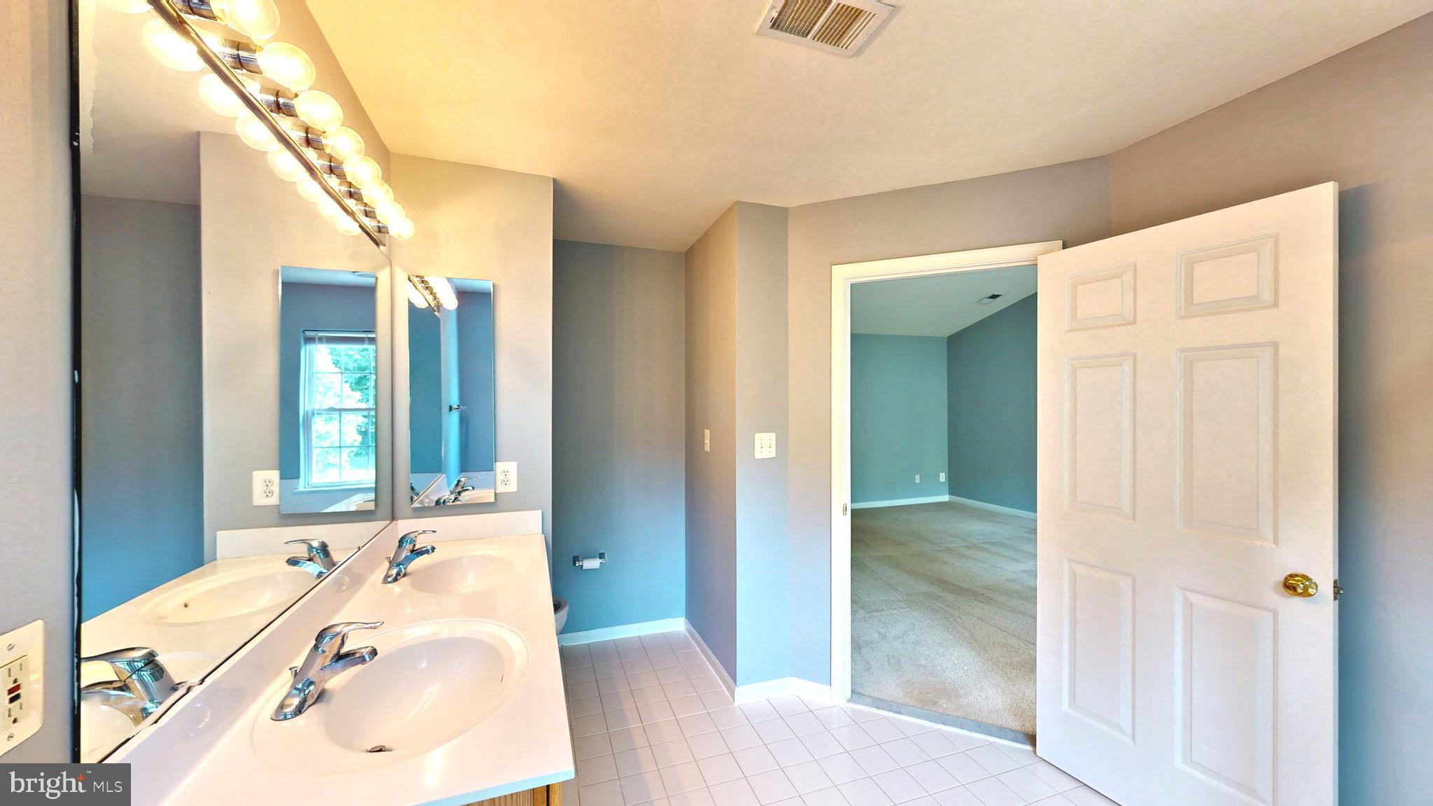 LORTON STATION SOUTH - Residential