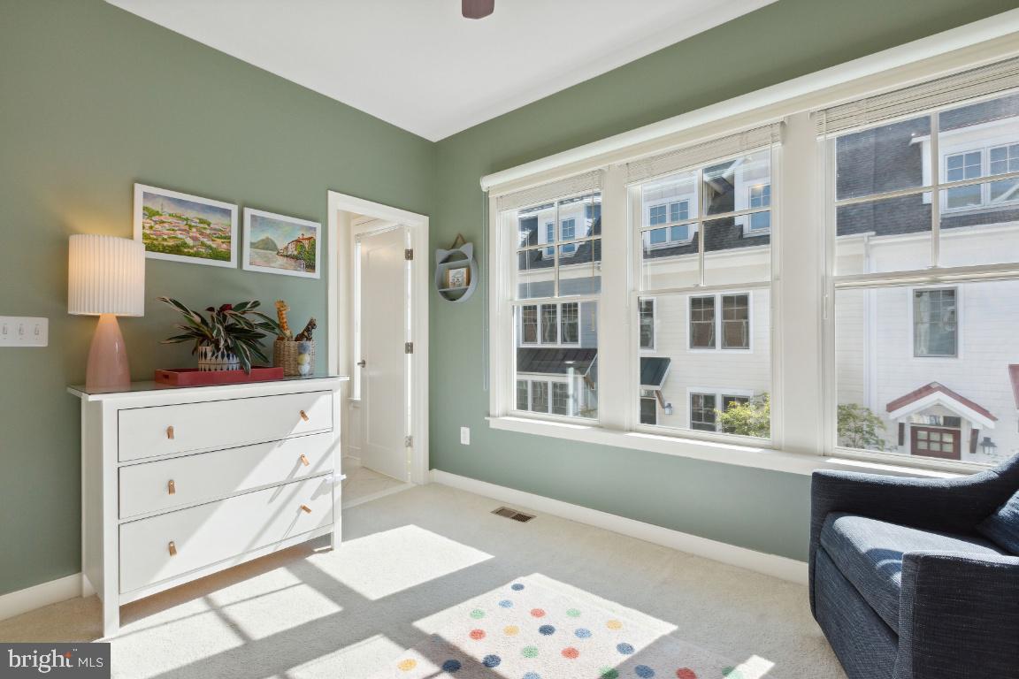 CHELSEA HEIGHTS - Residential