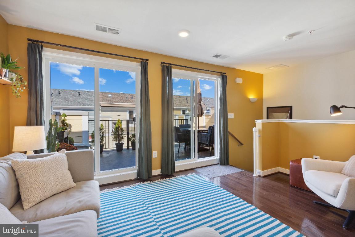 CHELSEA HEIGHTS - Residential