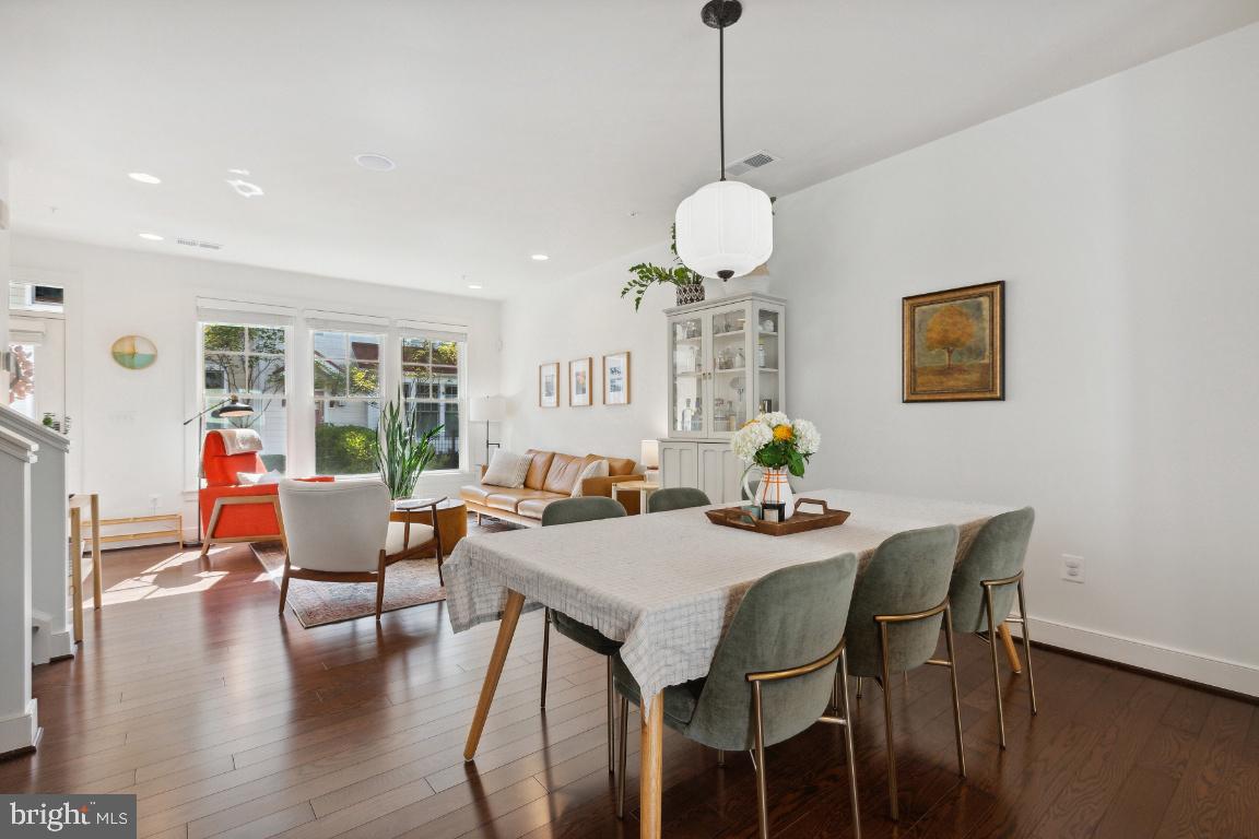 CHELSEA HEIGHTS - Residential