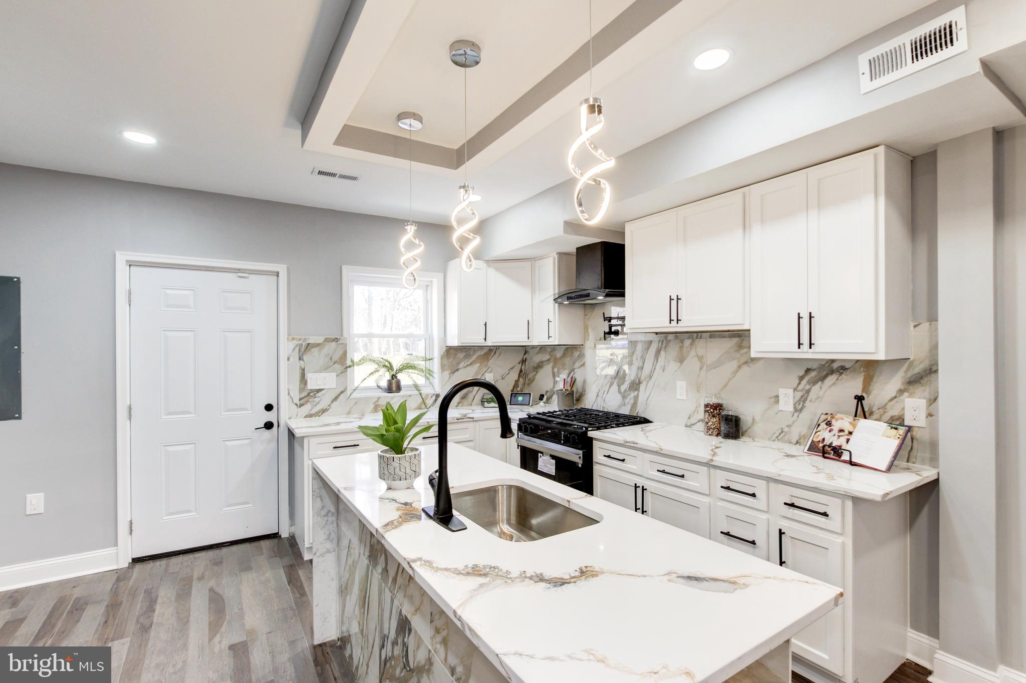 OLIVER - Residential