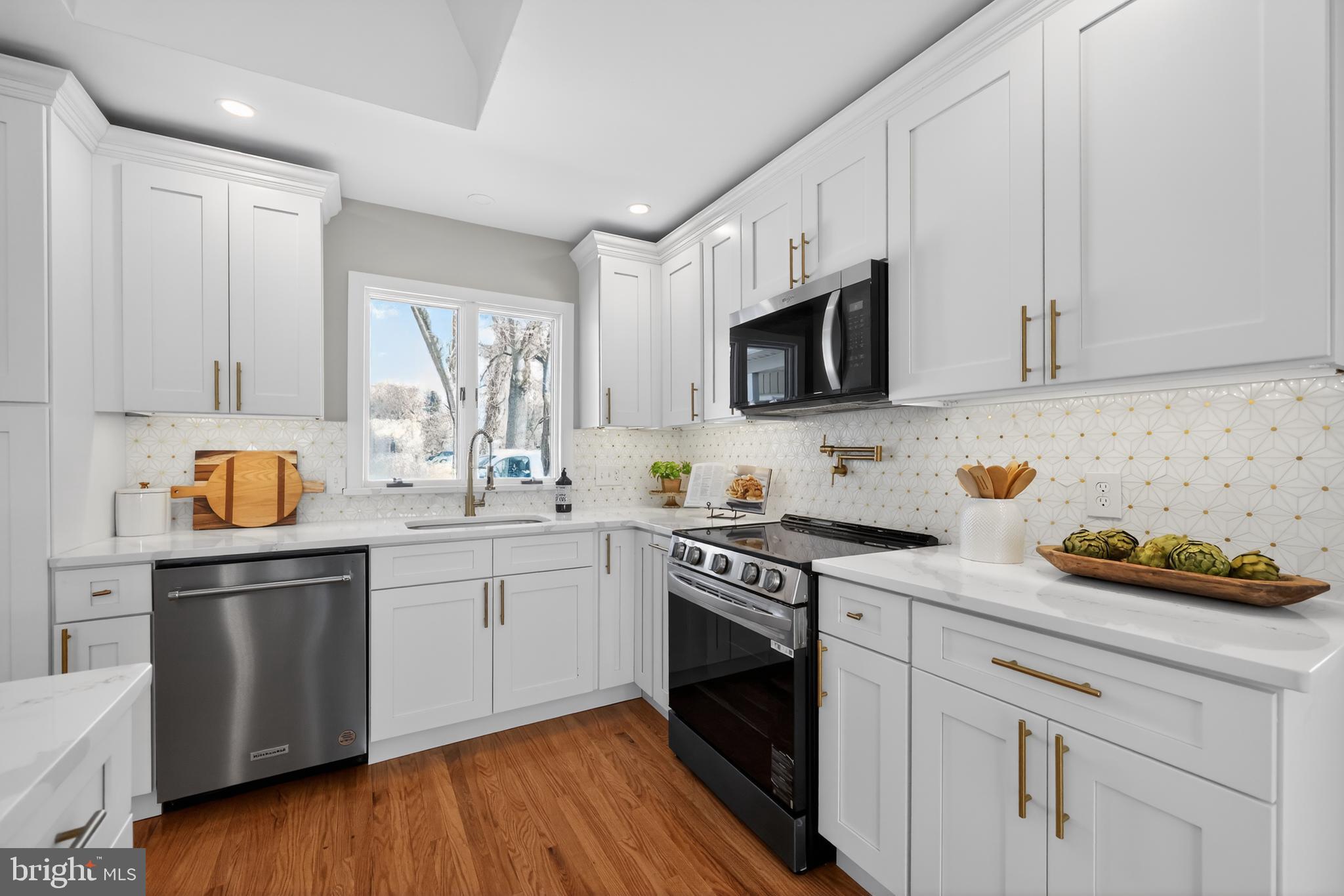 BEATTY HILLS - Residential