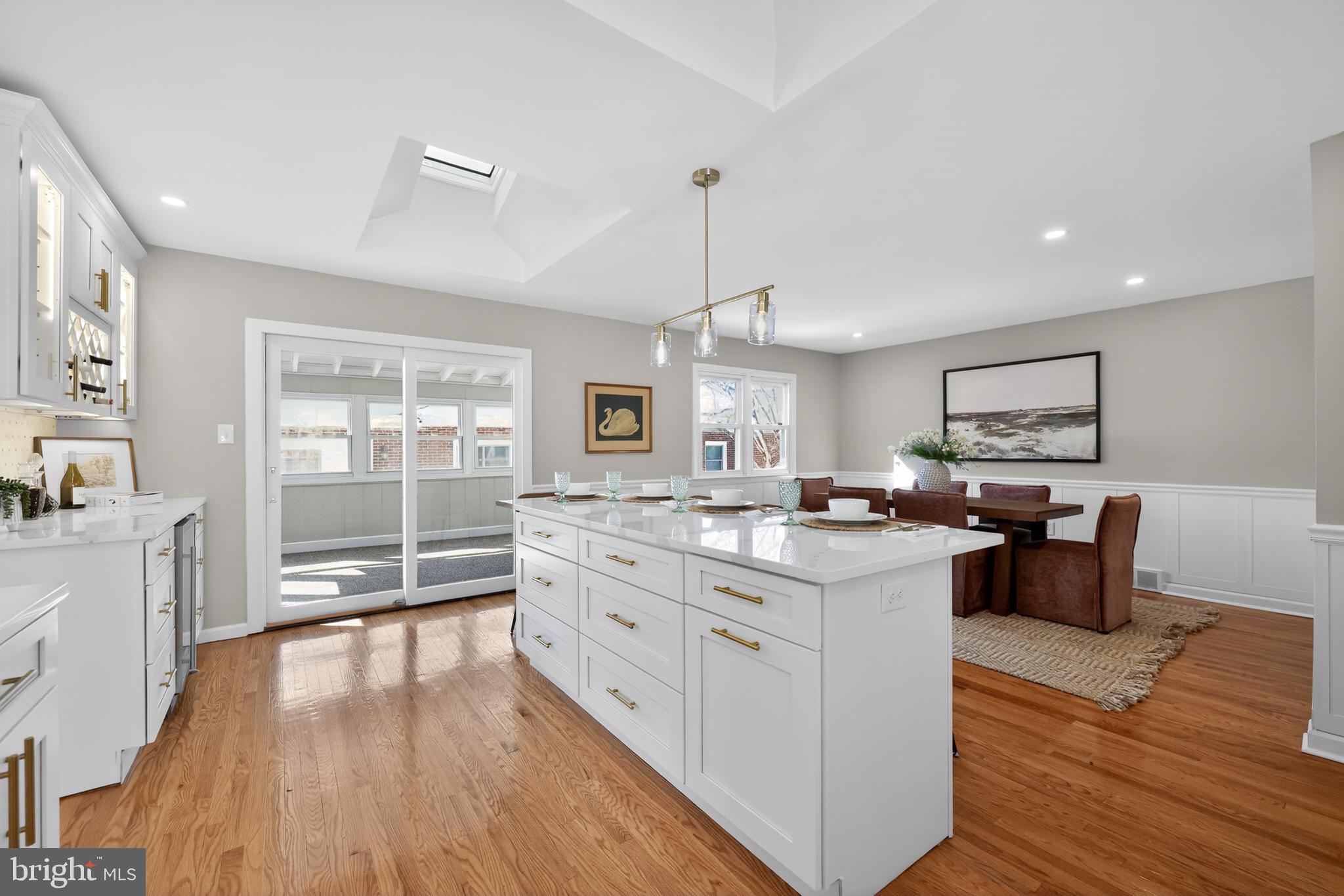 BEATTY HILLS - Residential