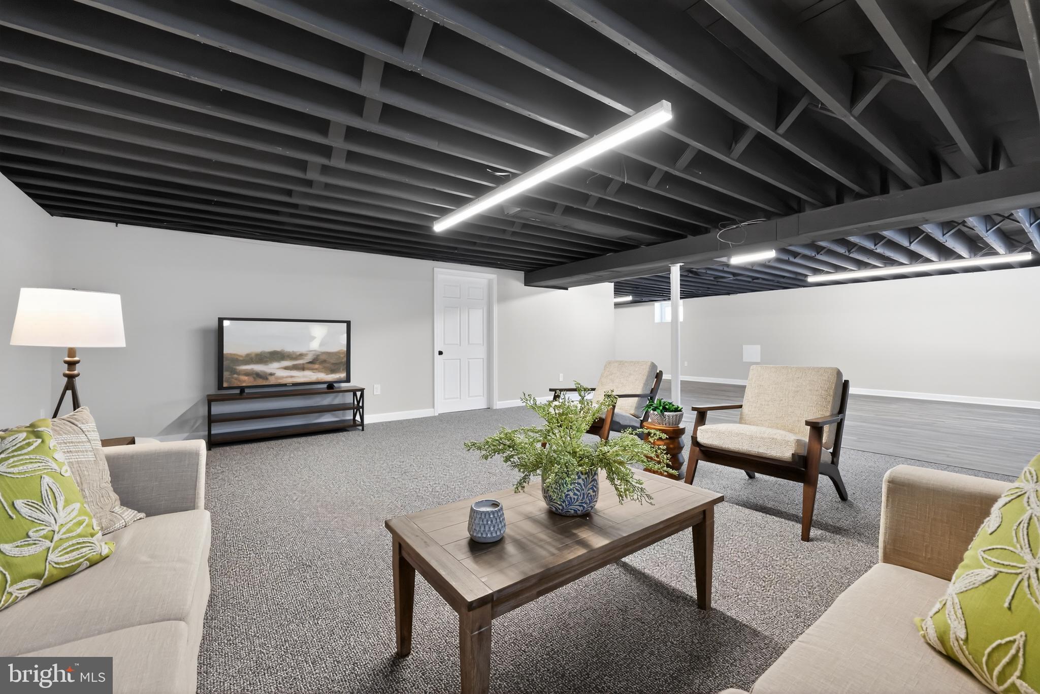 BEATTY HILLS - Residential