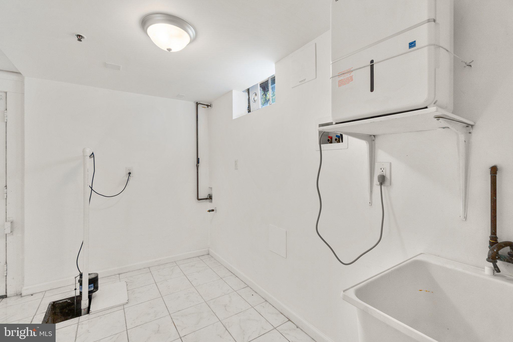 HERNWOOD HEIGHTS - Residential