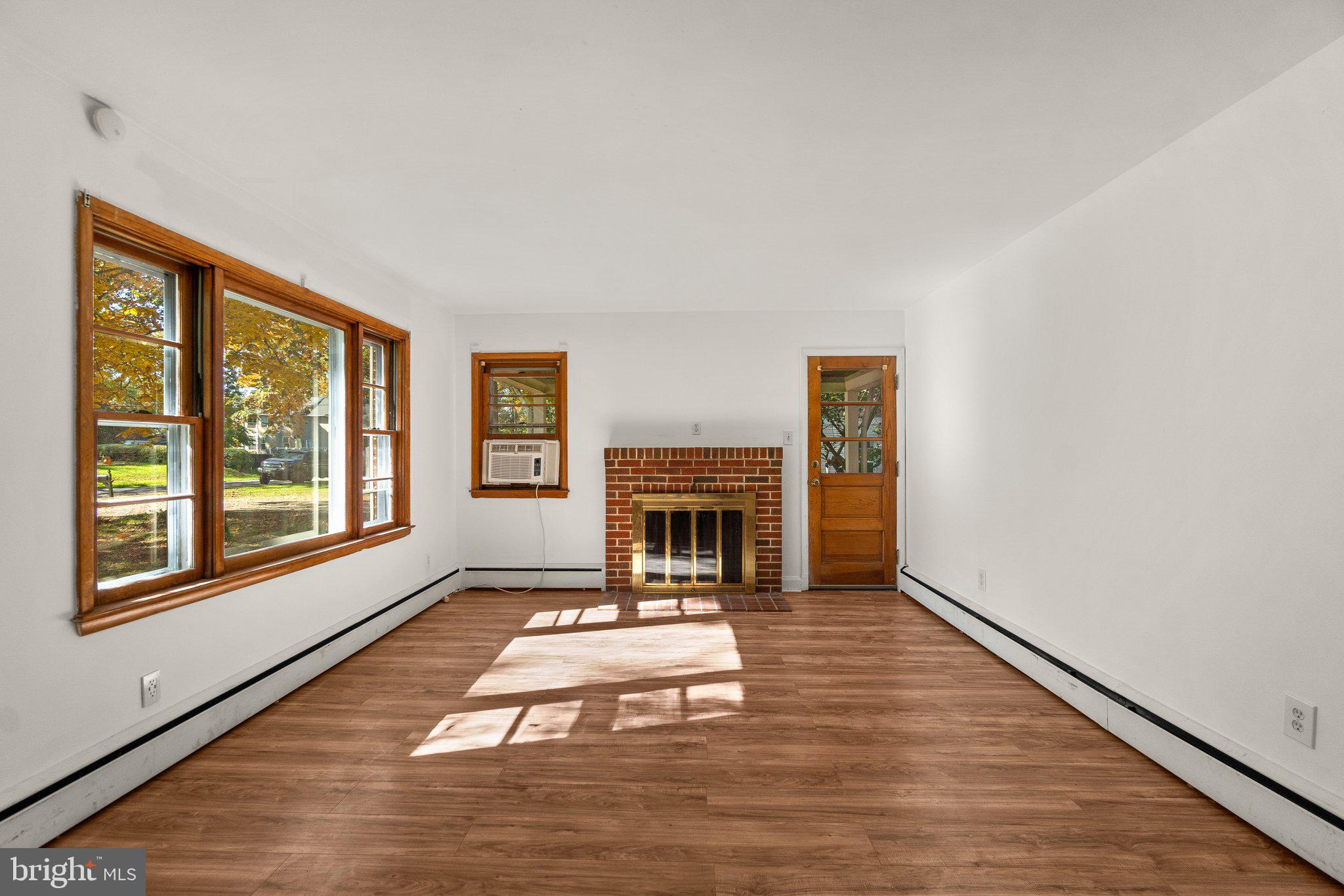 HERNWOOD HEIGHTS - Residential