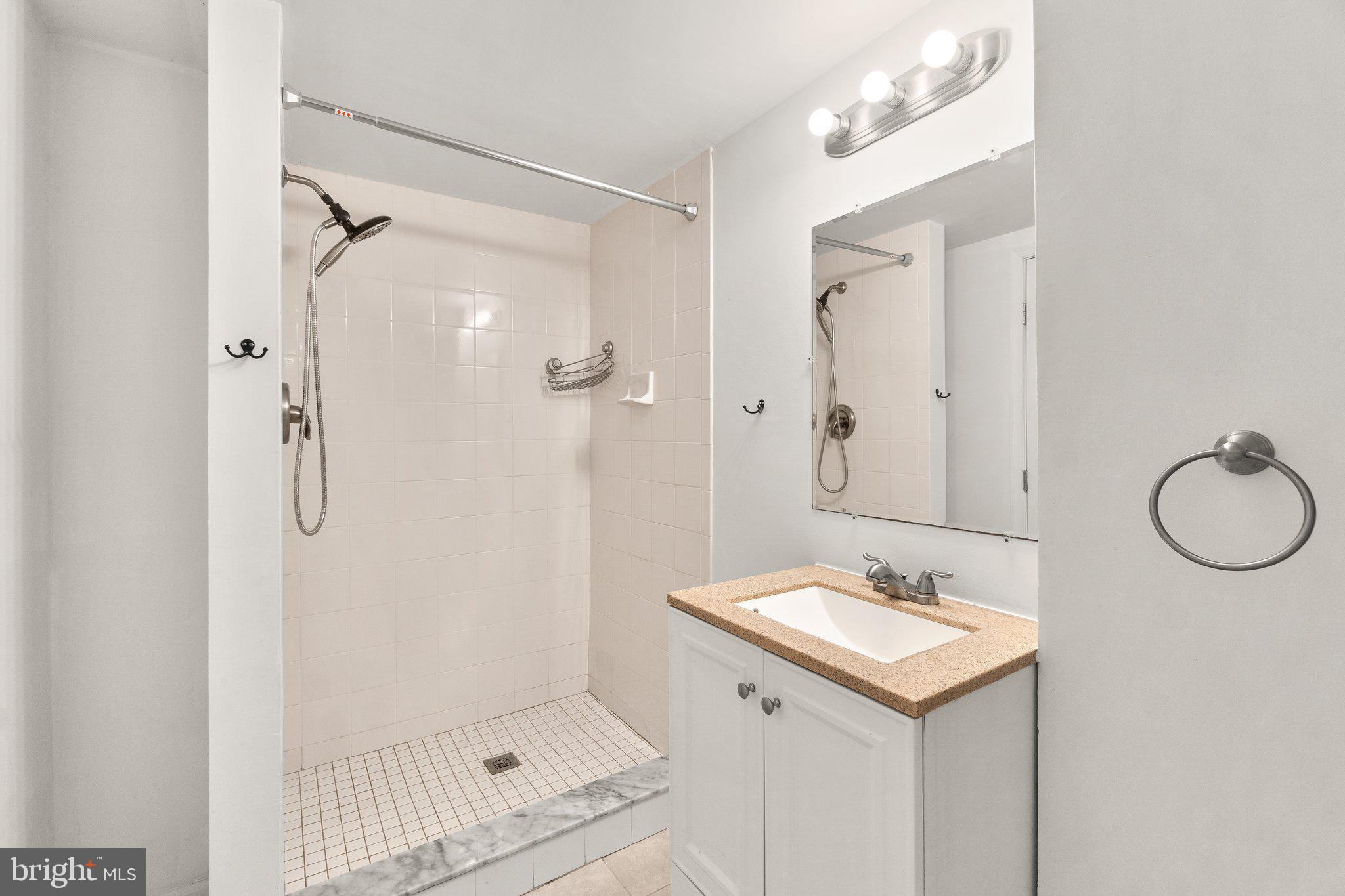 HERNWOOD HEIGHTS - Residential