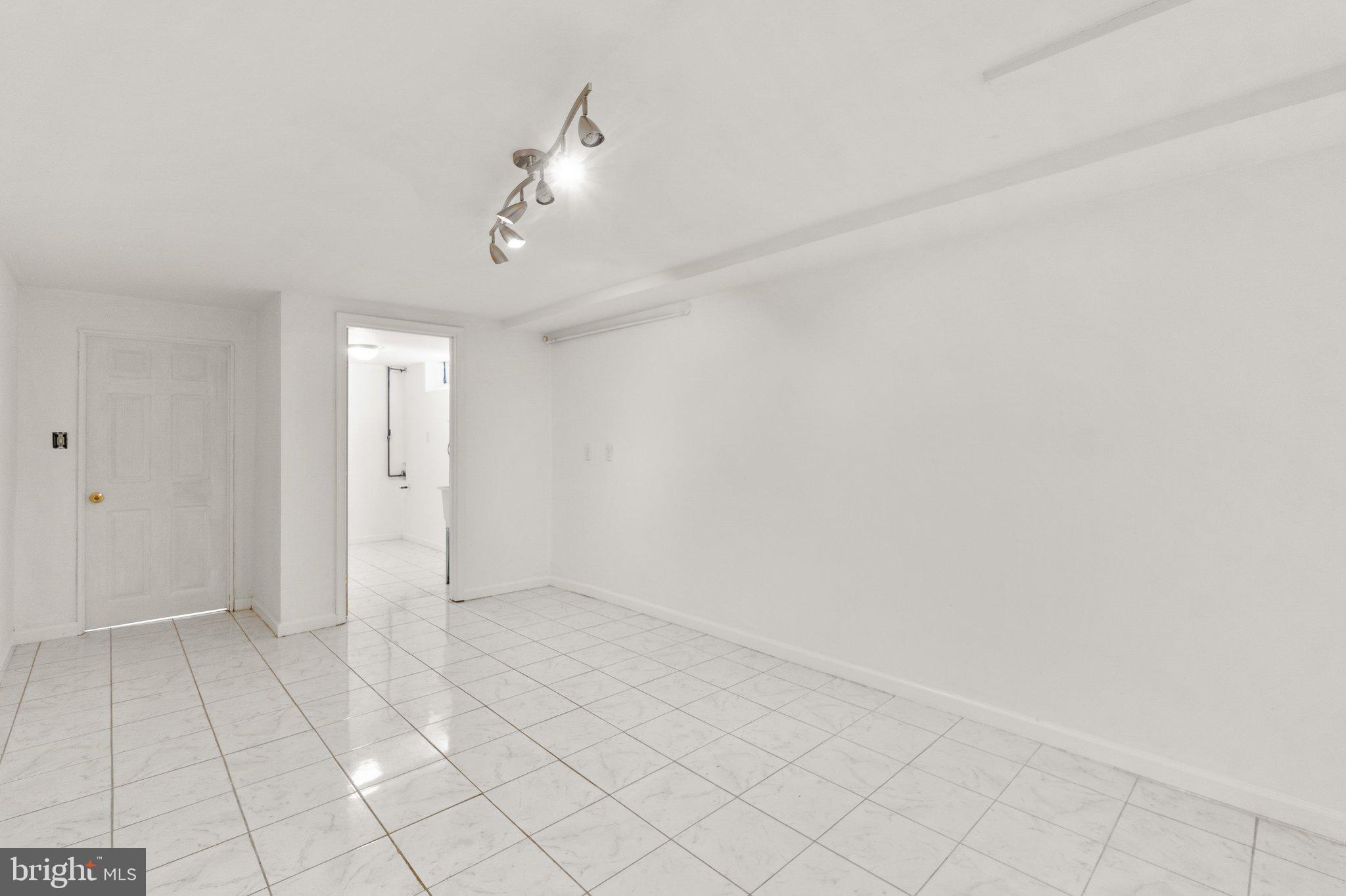 HERNWOOD HEIGHTS - Residential