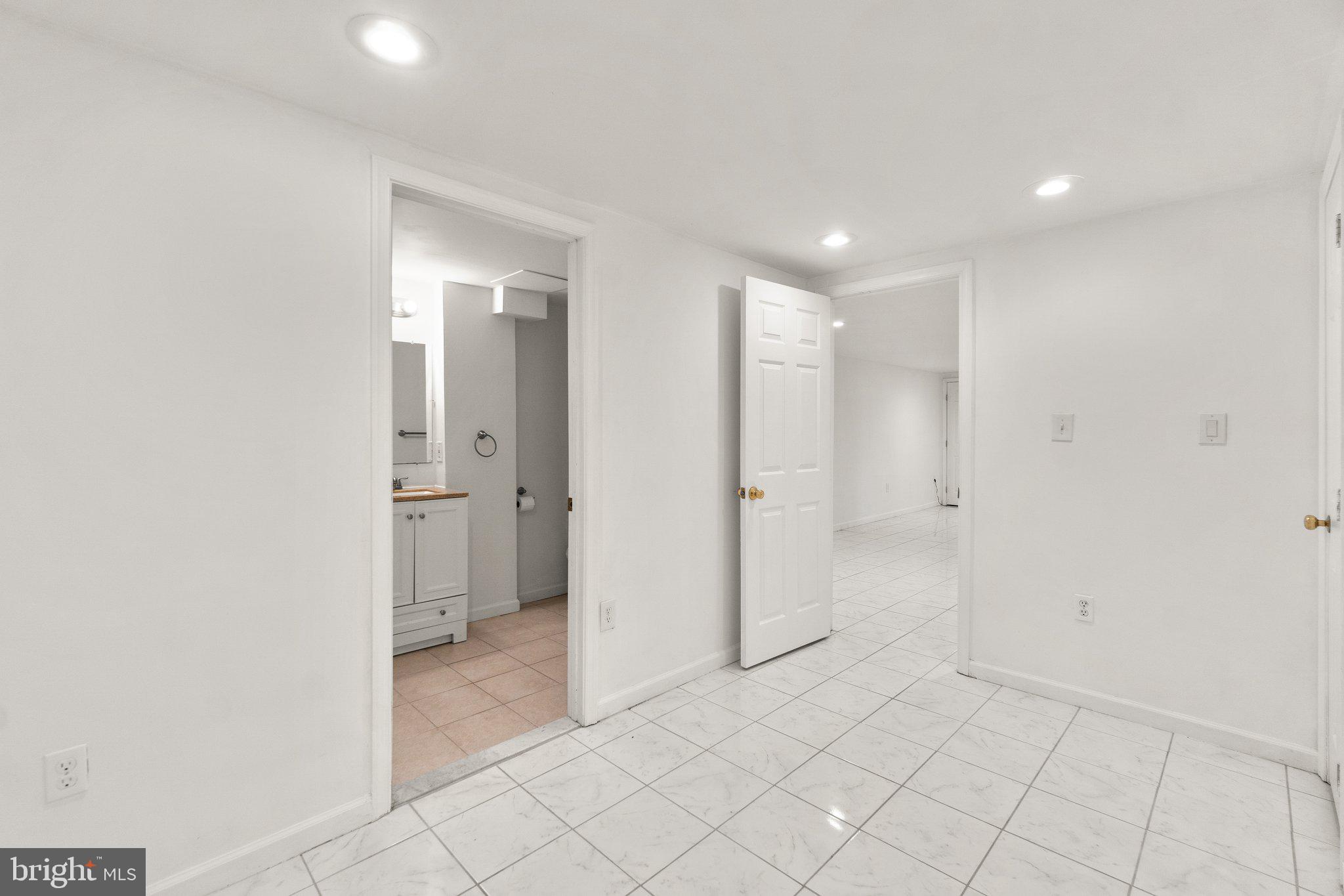 HERNWOOD HEIGHTS - Residential