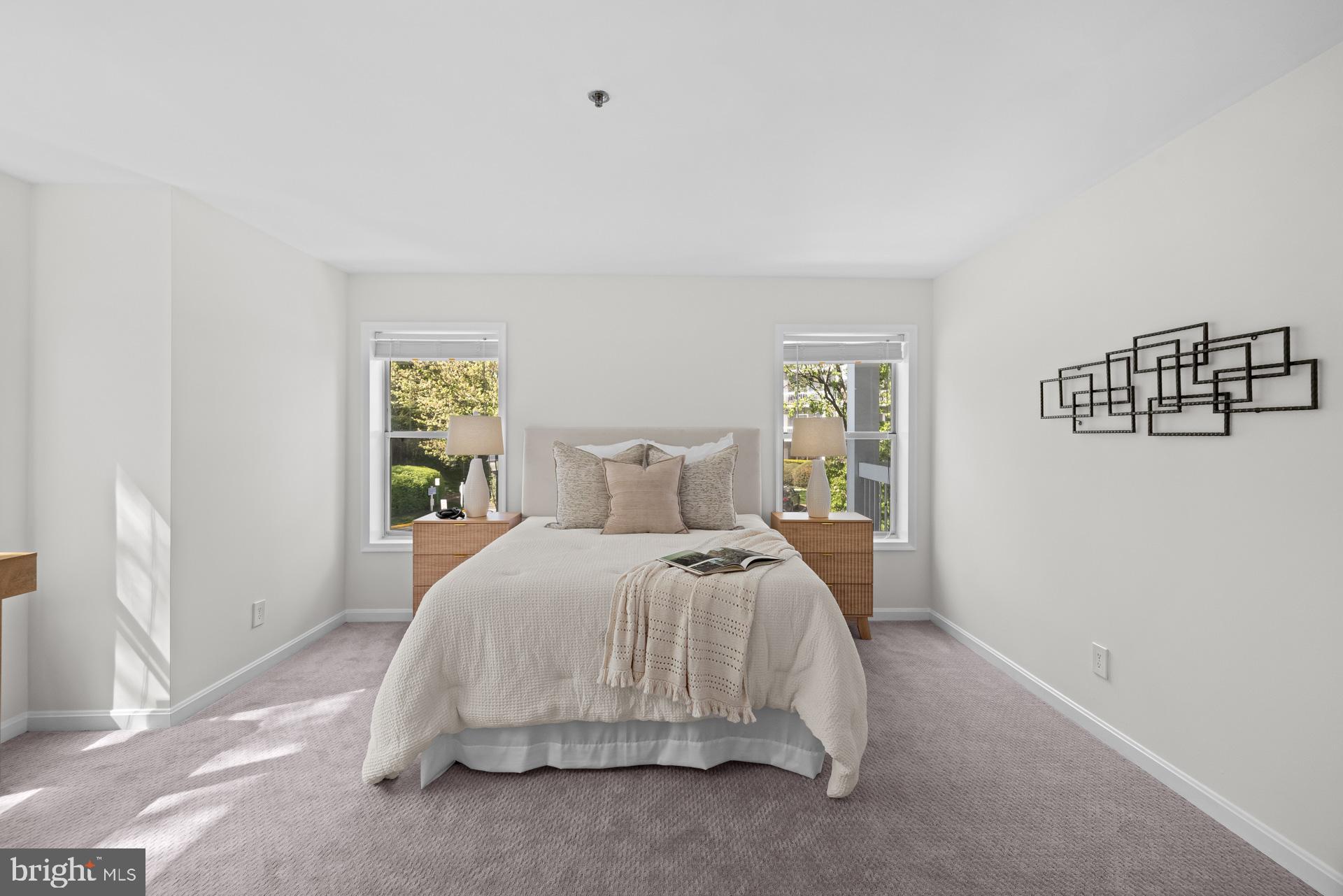 FOUR WINDS AT OAKTON - Residential