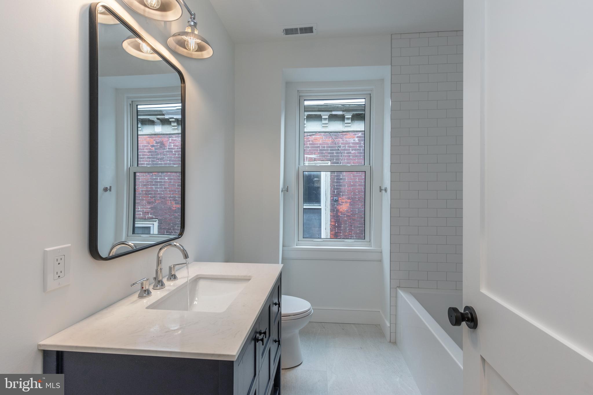 SPRUCE HILL - Residential