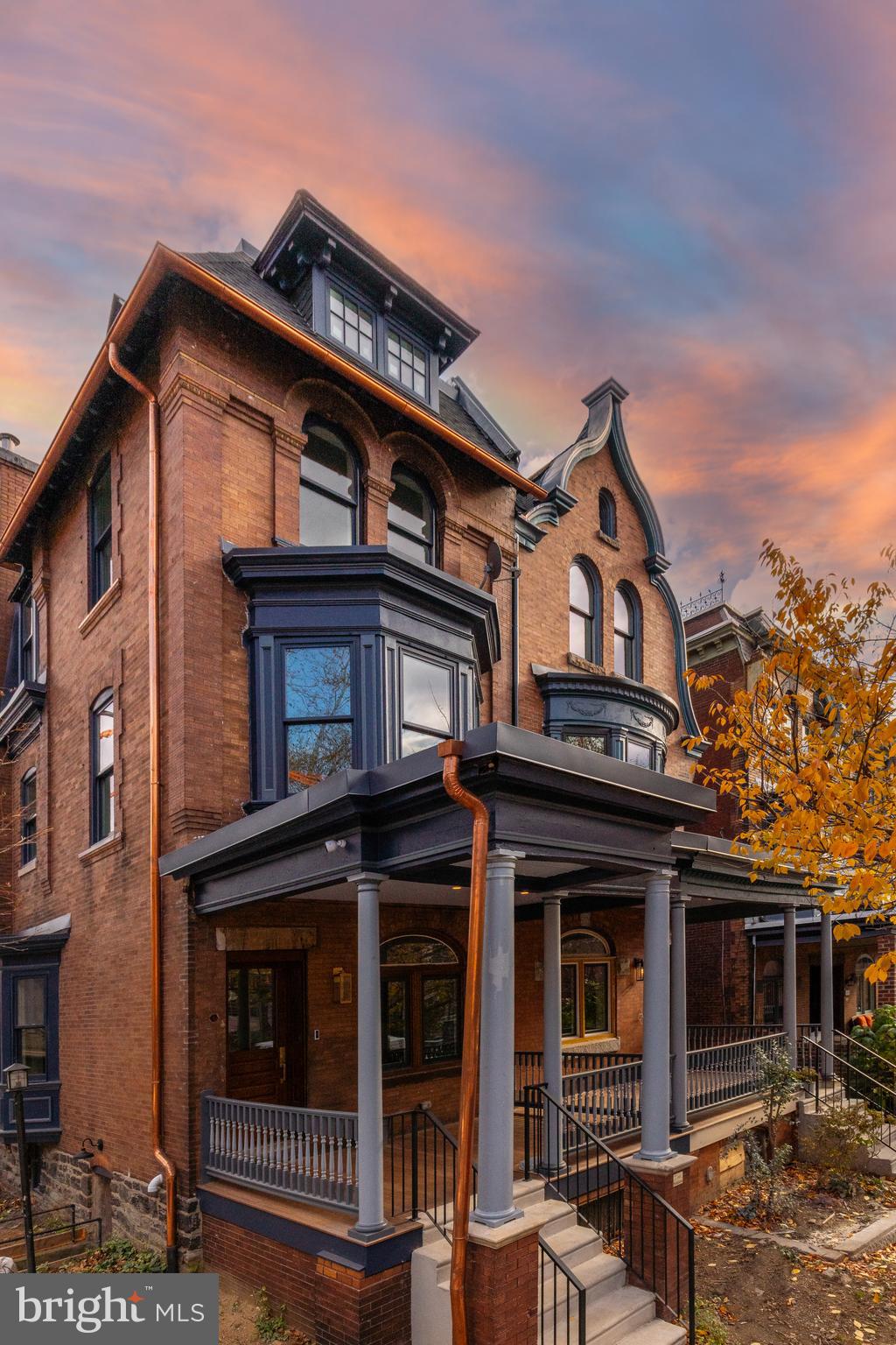 SPRUCE HILL - Residential