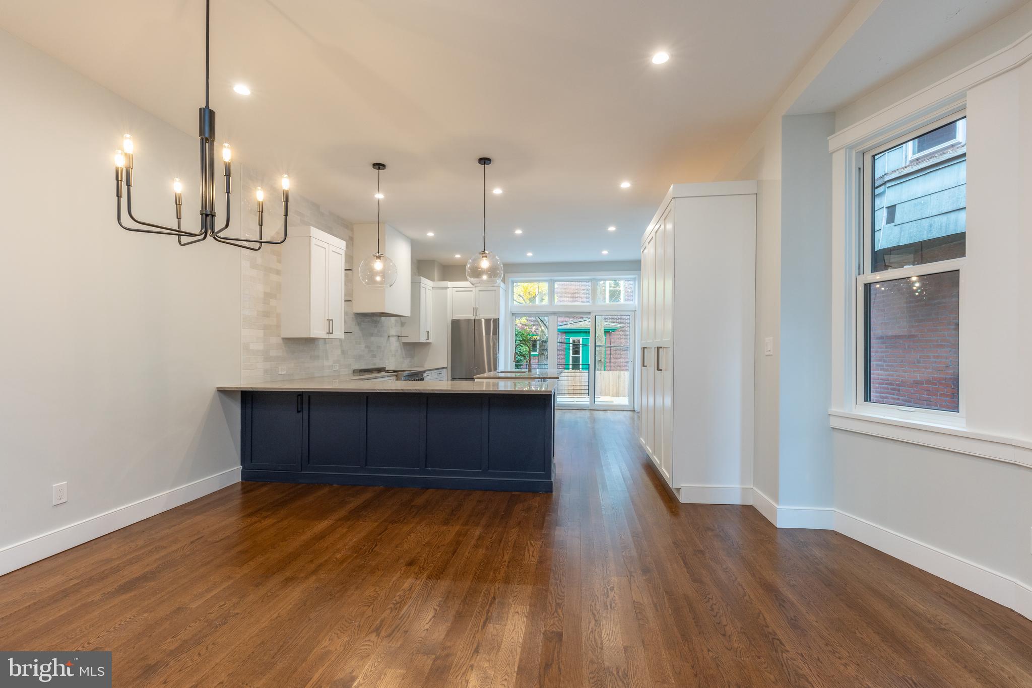 SPRUCE HILL - Residential