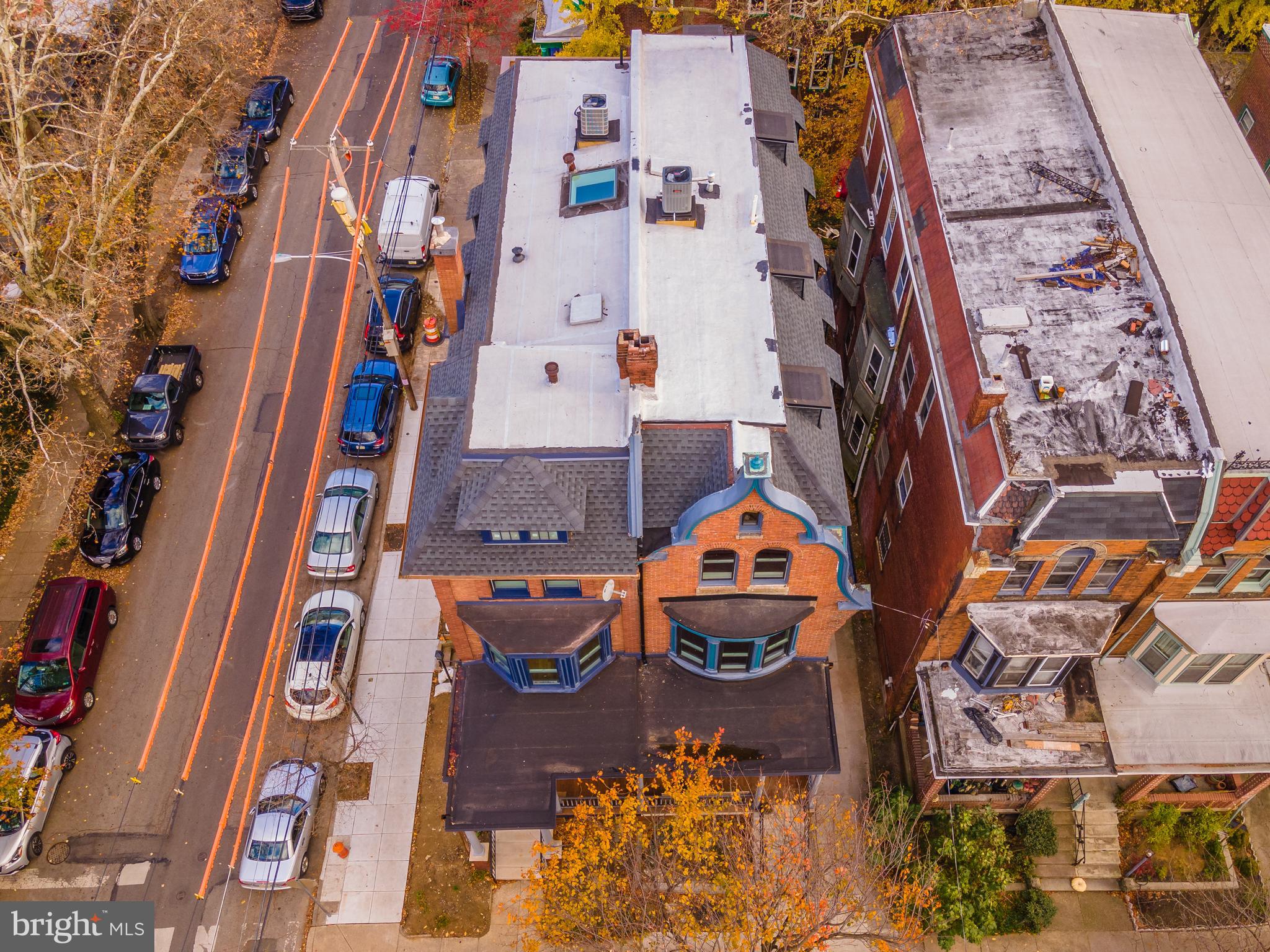 SPRUCE HILL - Residential