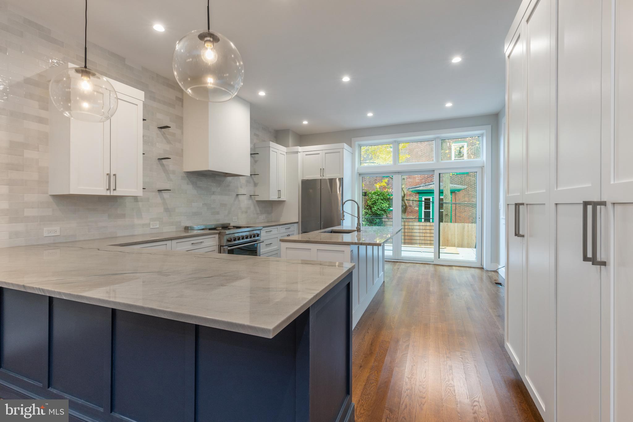 SPRUCE HILL - Residential