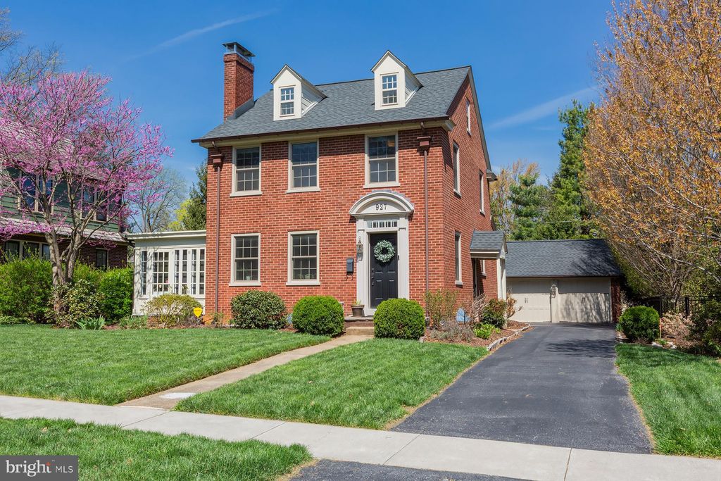 Photo of 927 Martha Avenue, LANCASTER, PA 17601 (MLS # PALA2086230)