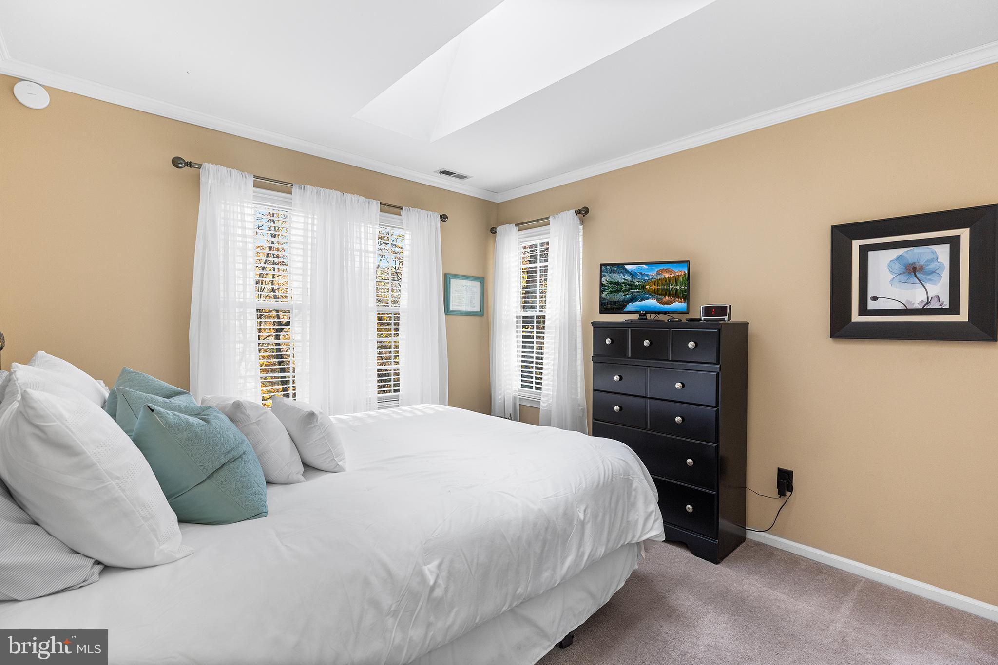 CROWN POINTE - Residential