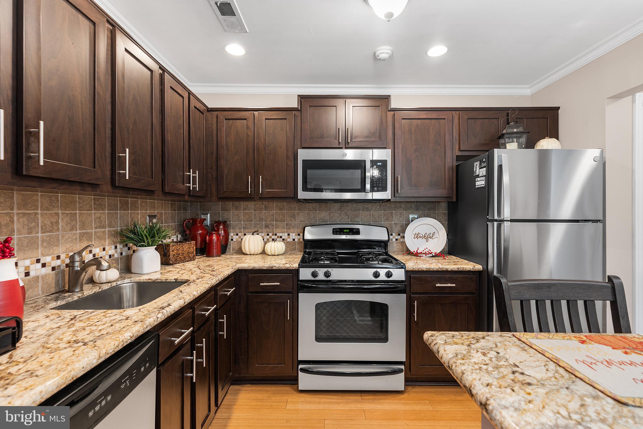 CROWN POINTE - Residential