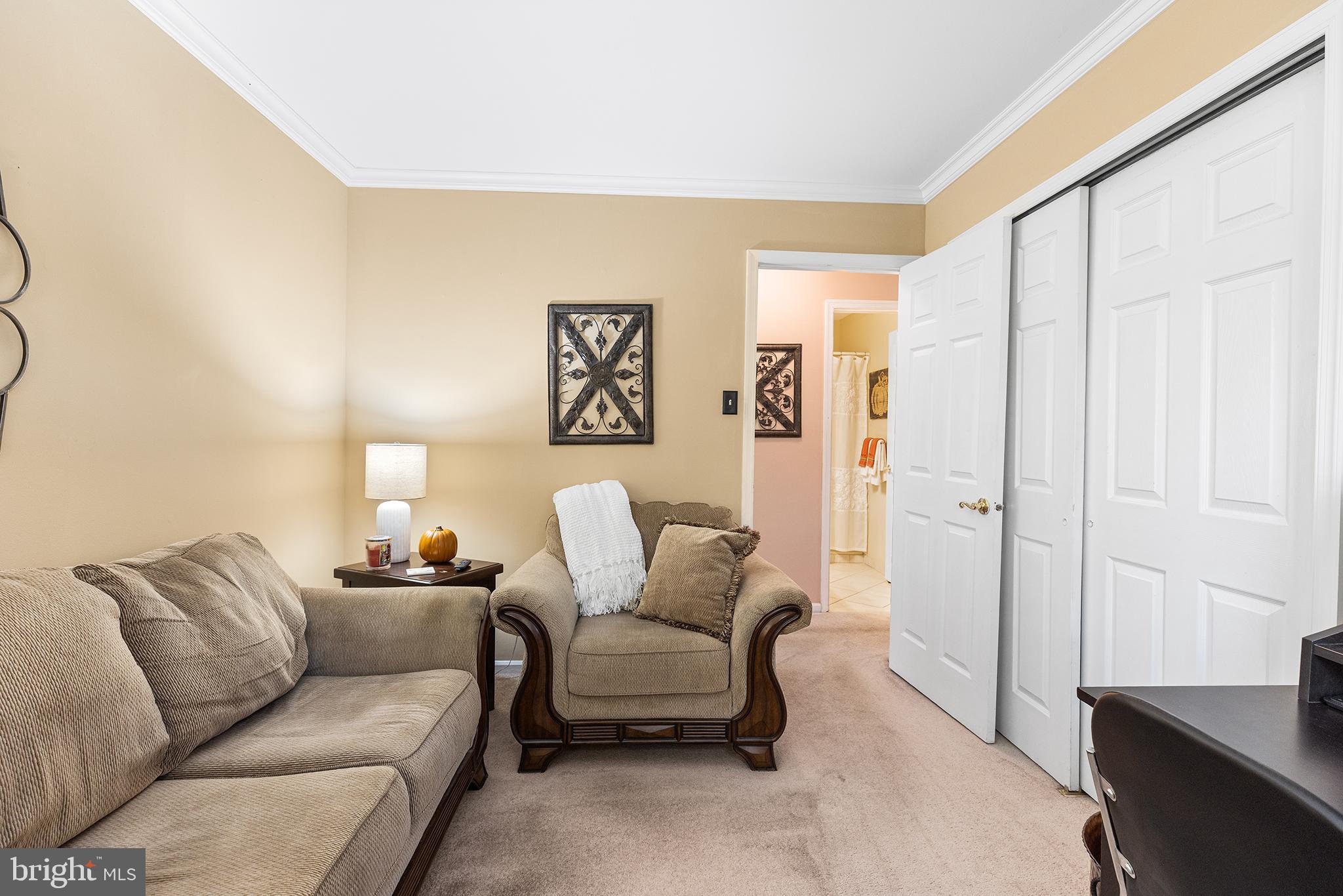 CROWN POINTE - Residential