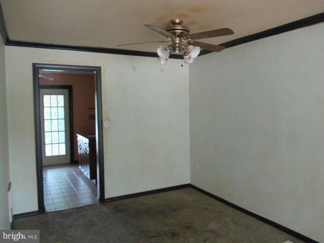 QUEENS PARK - Residential