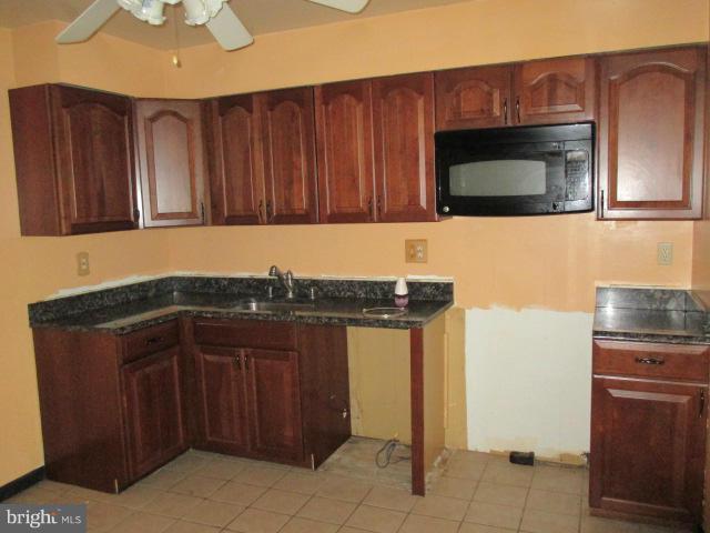 QUEENS PARK - Residential