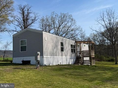 82 LINDA DRIVE 23 MECHANICSBURG PA 17050