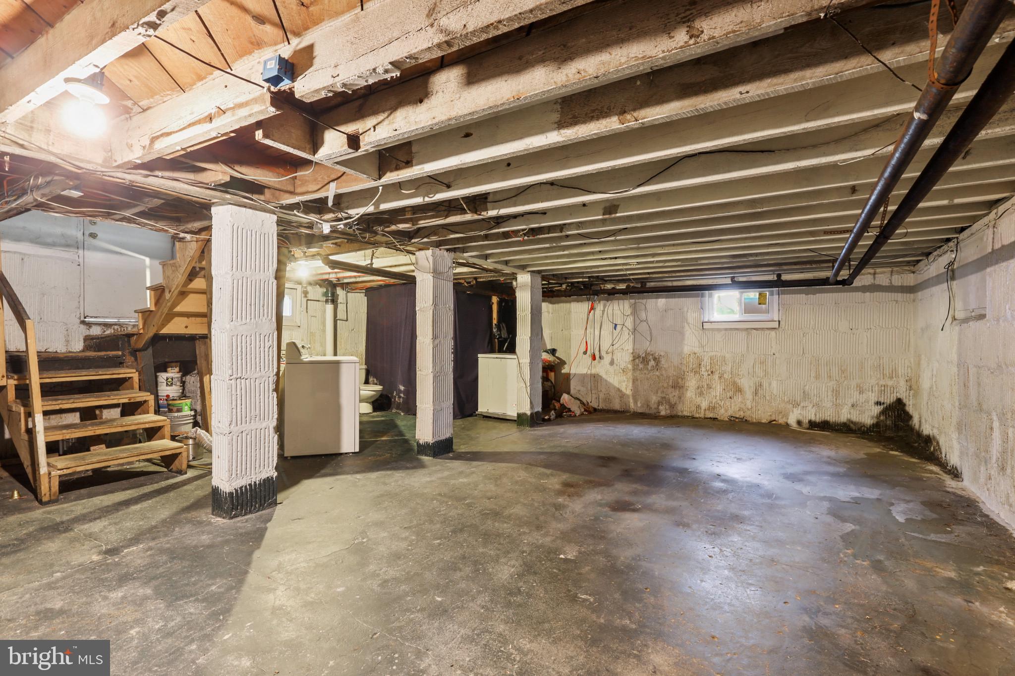 MURRAY HILL - Residential