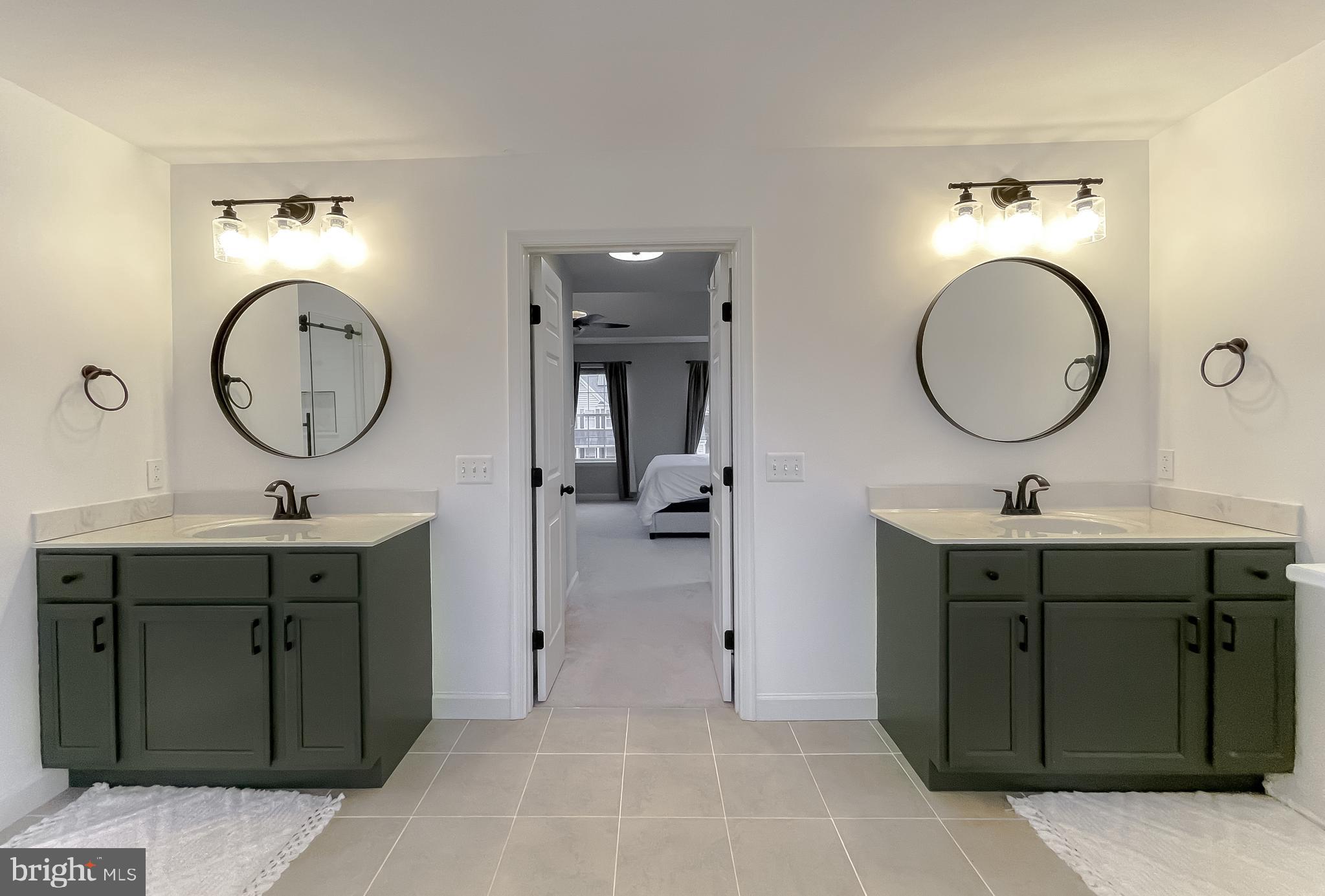 ACADEMY HILLS - Residential