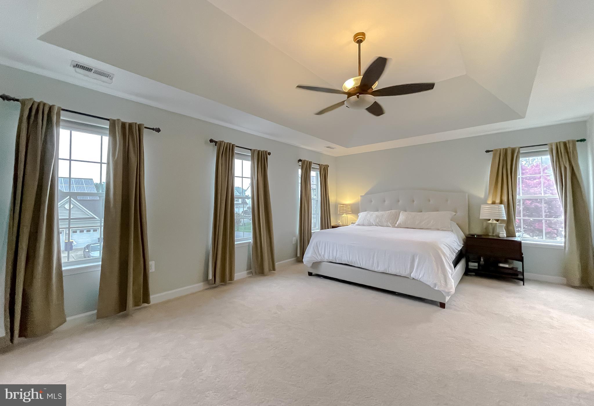 ACADEMY HILLS - Residential