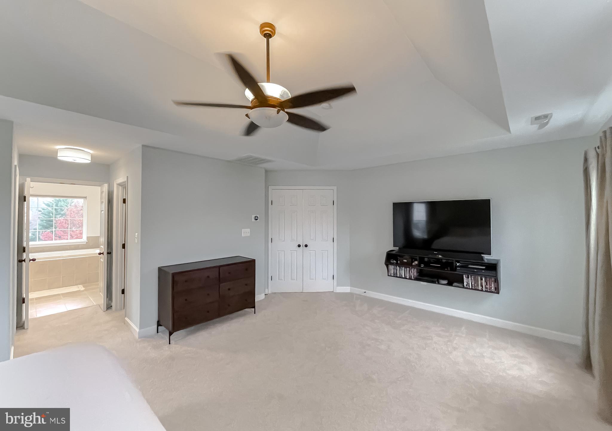 ACADEMY HILLS - Residential