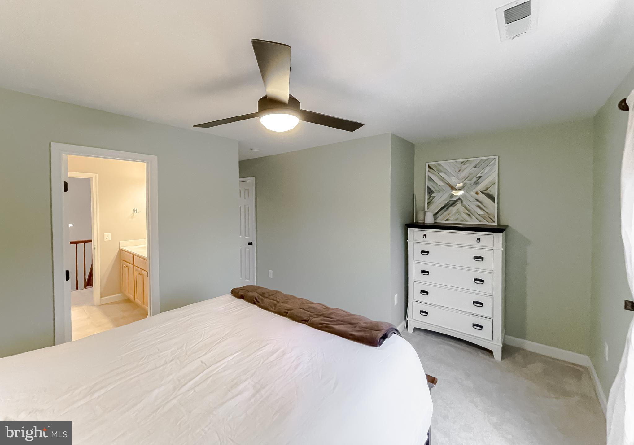 ACADEMY HILLS - Residential