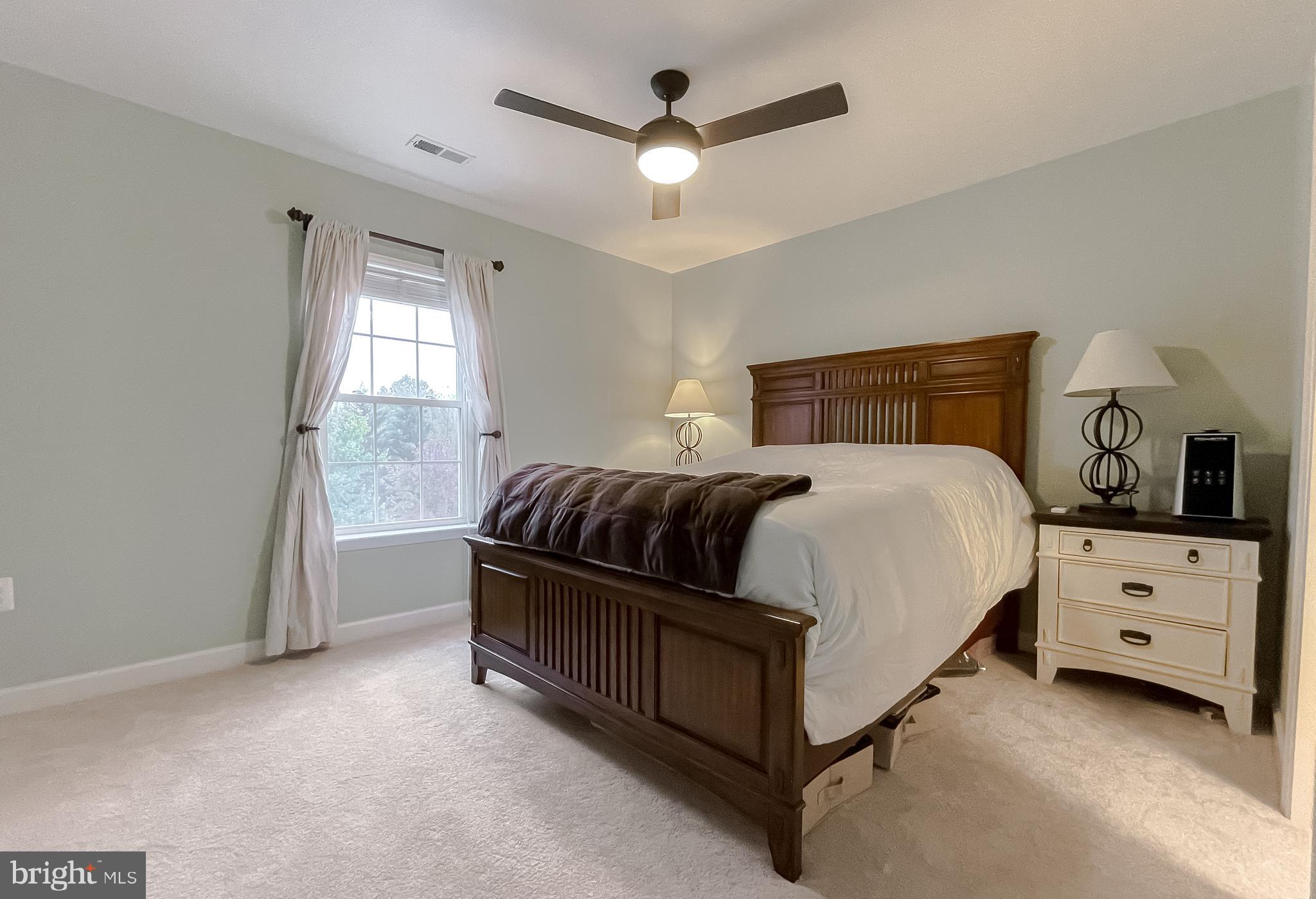 ACADEMY HILLS - Residential