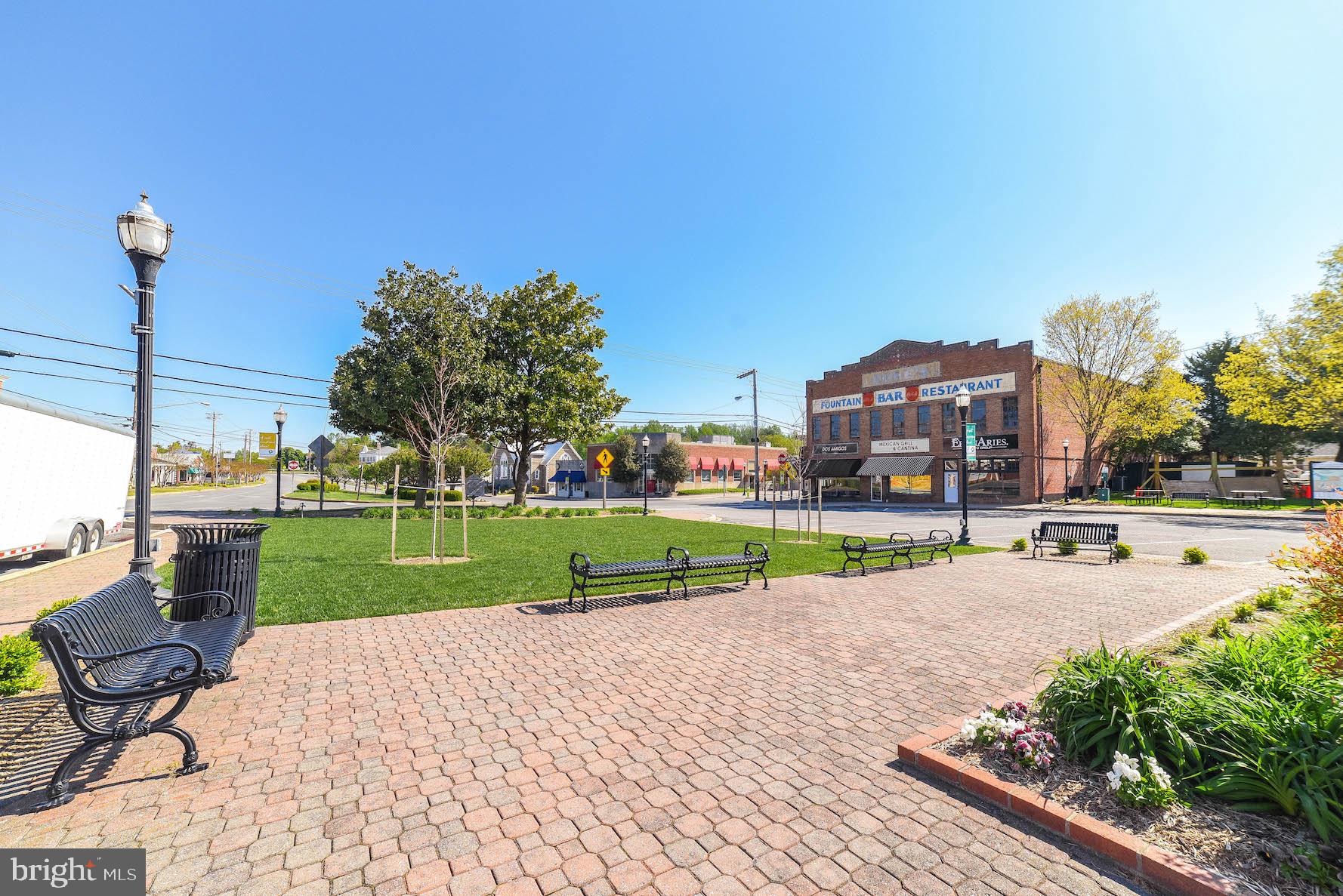 ACADEMY HILLS - Residential