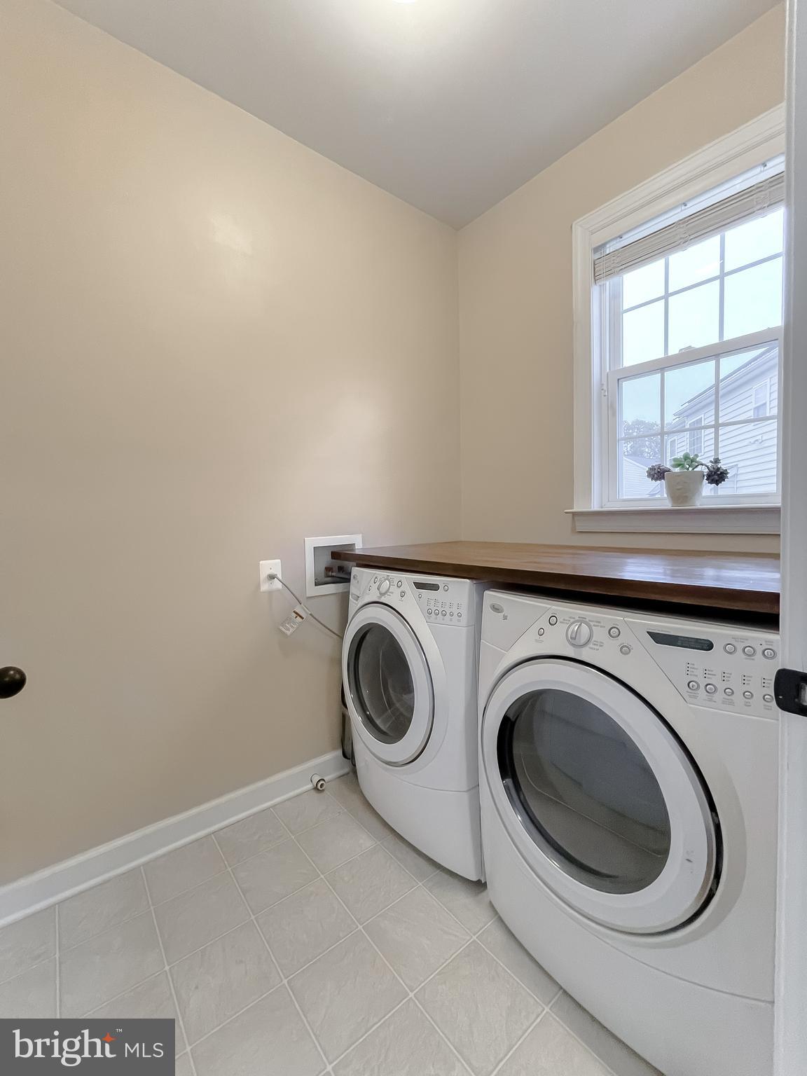 ACADEMY HILLS - Residential