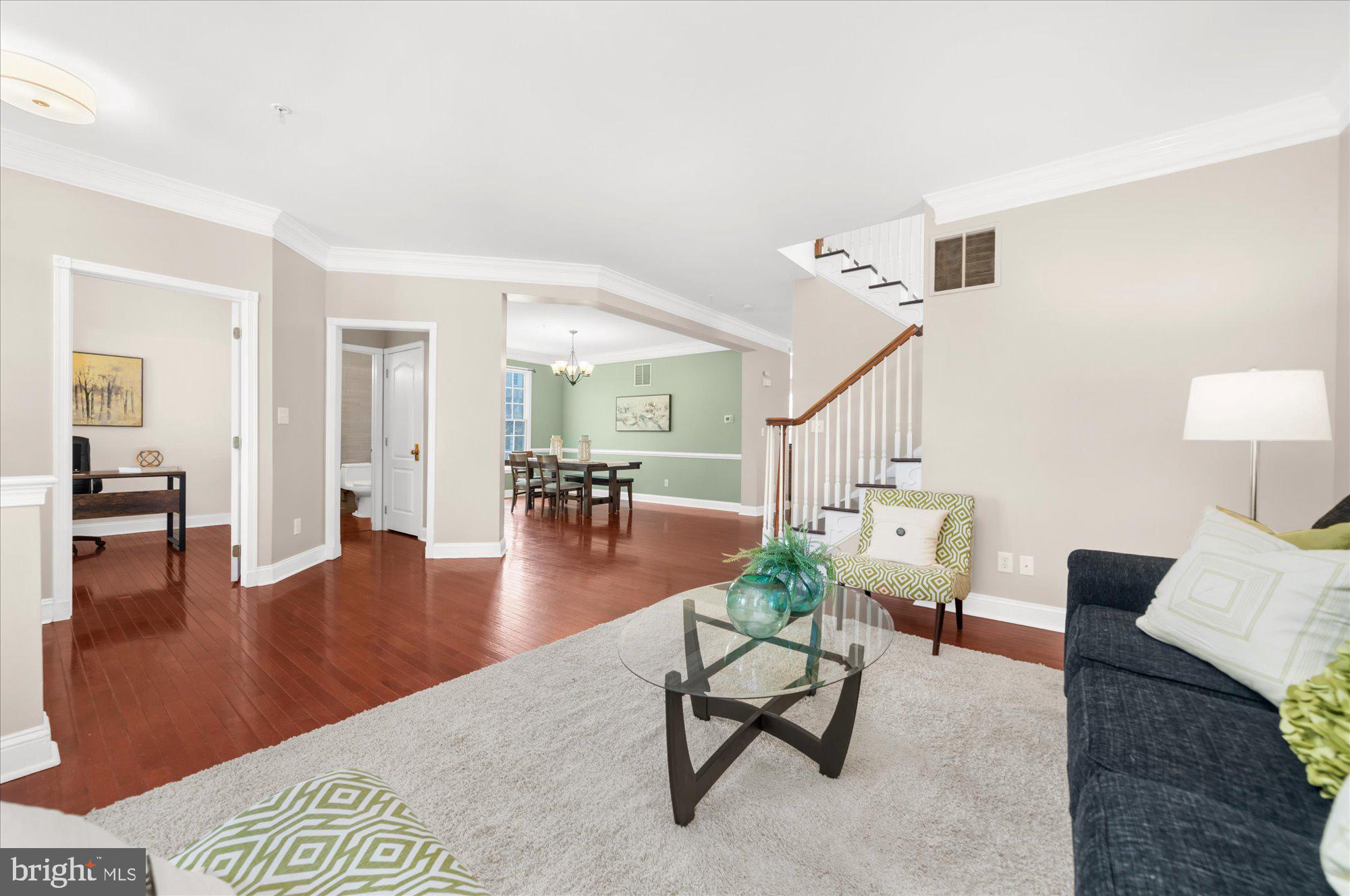 NEW BRITAIN WALK - Residential